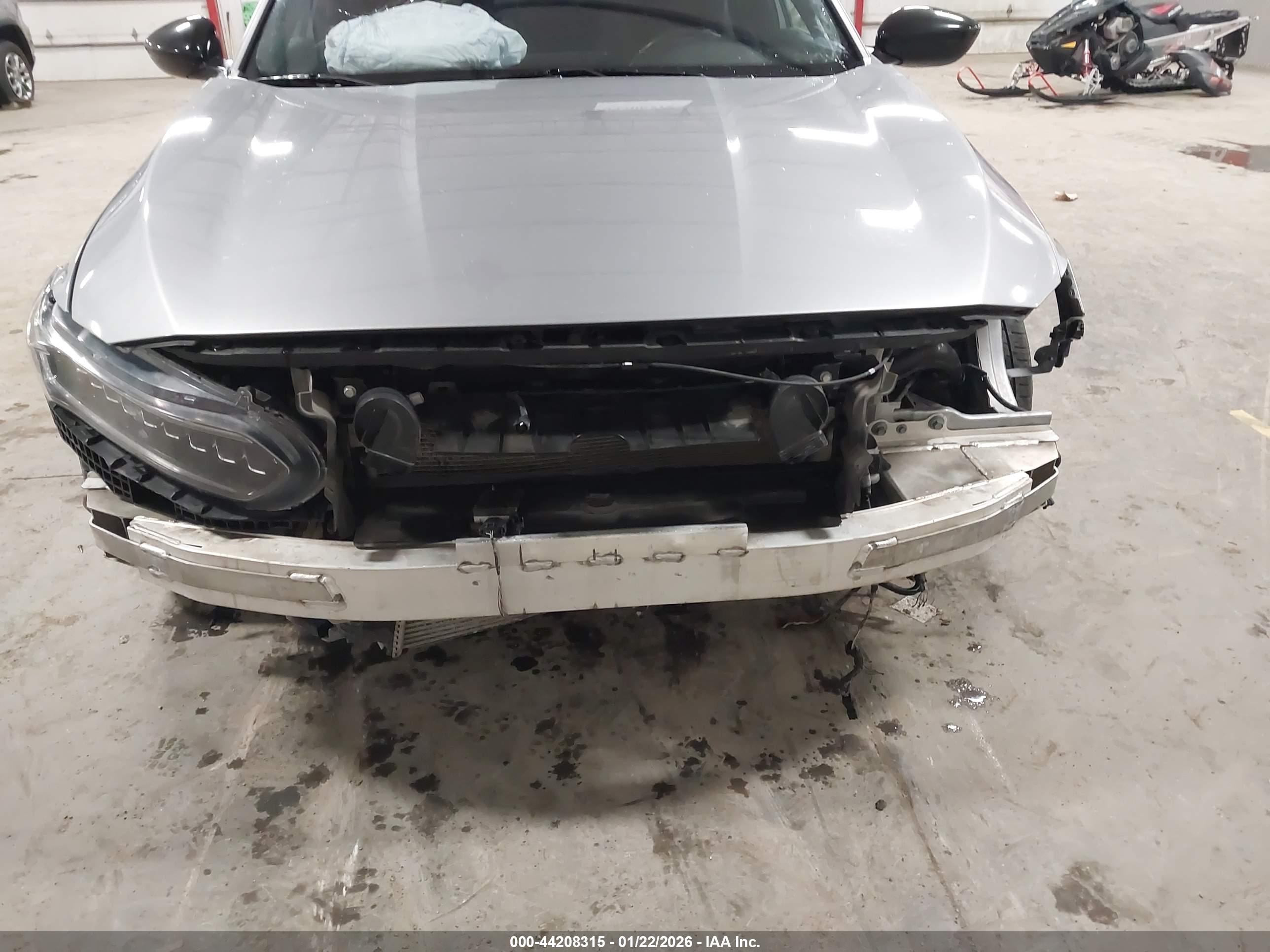 HONDA ACCORD image 6