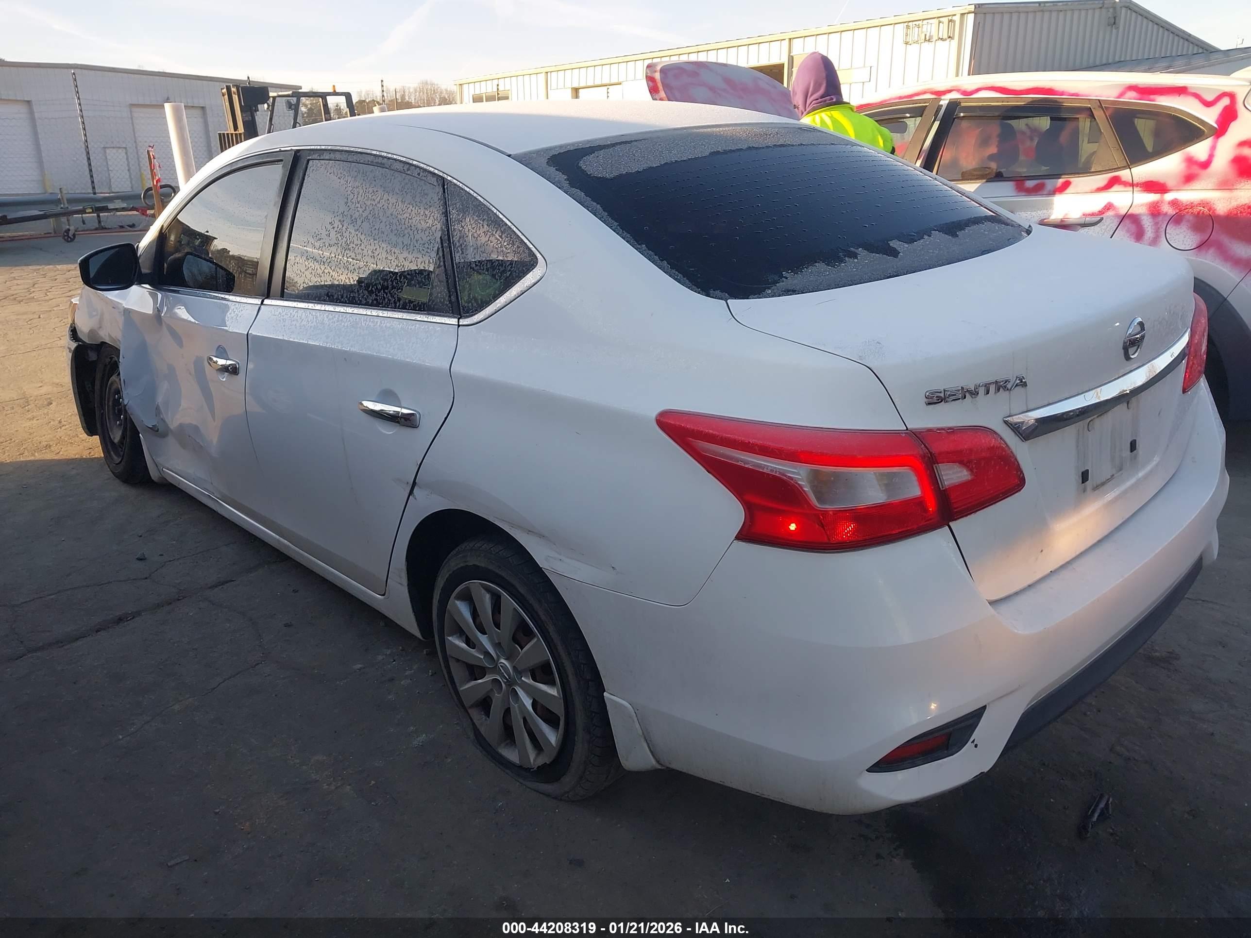 NISSAN SENTRA image 3