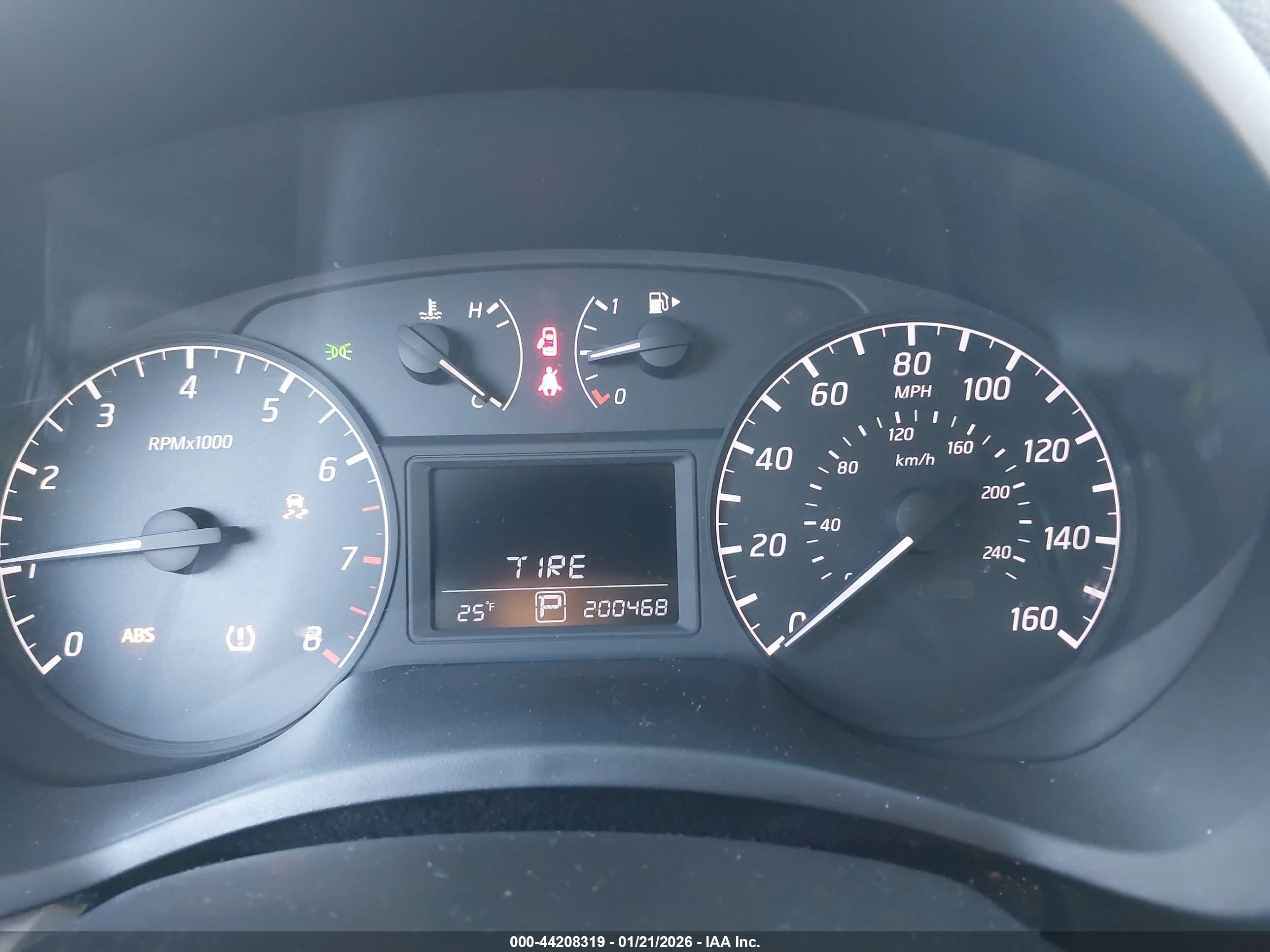 NISSAN SENTRA image 7