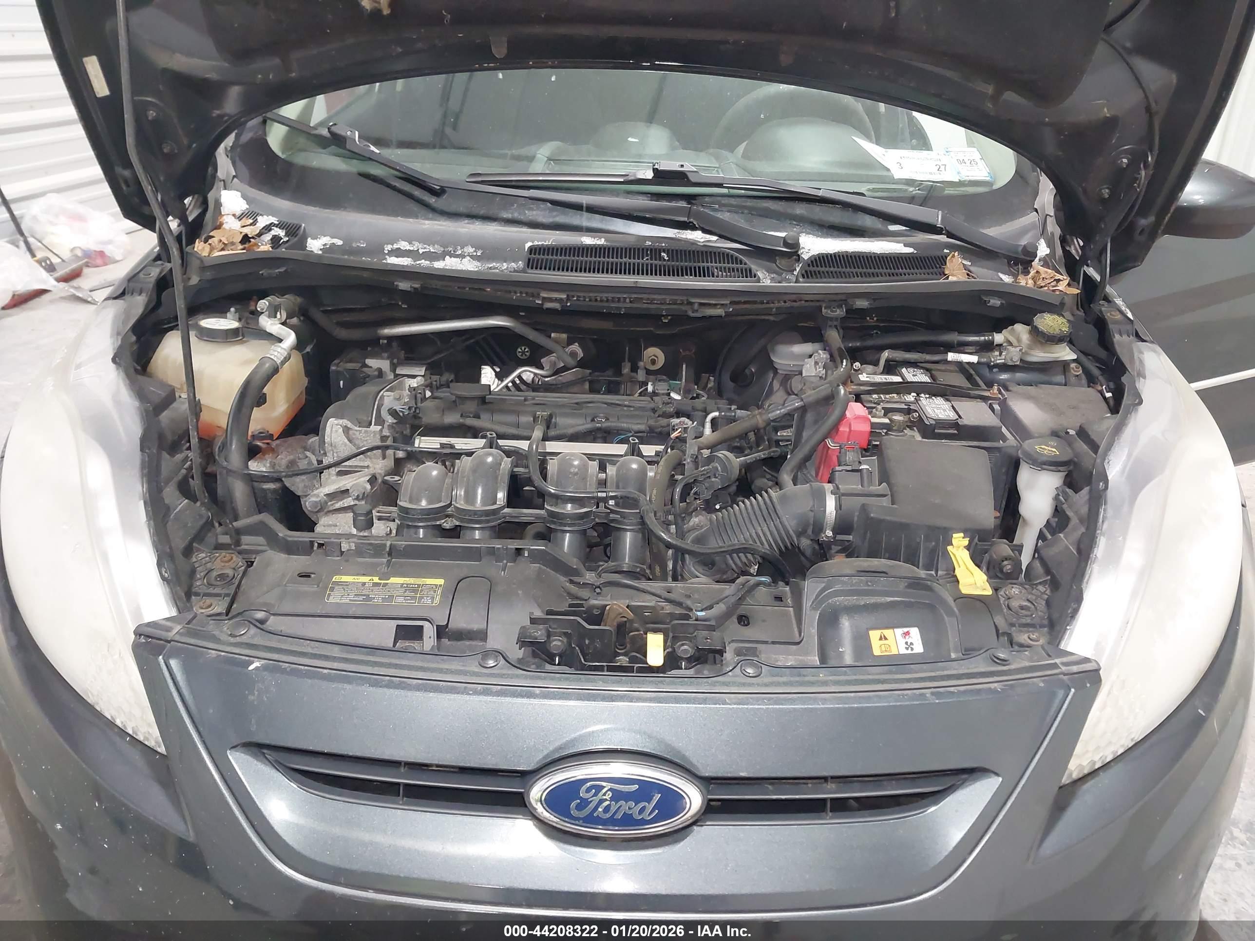 FORD FIESTA image 10