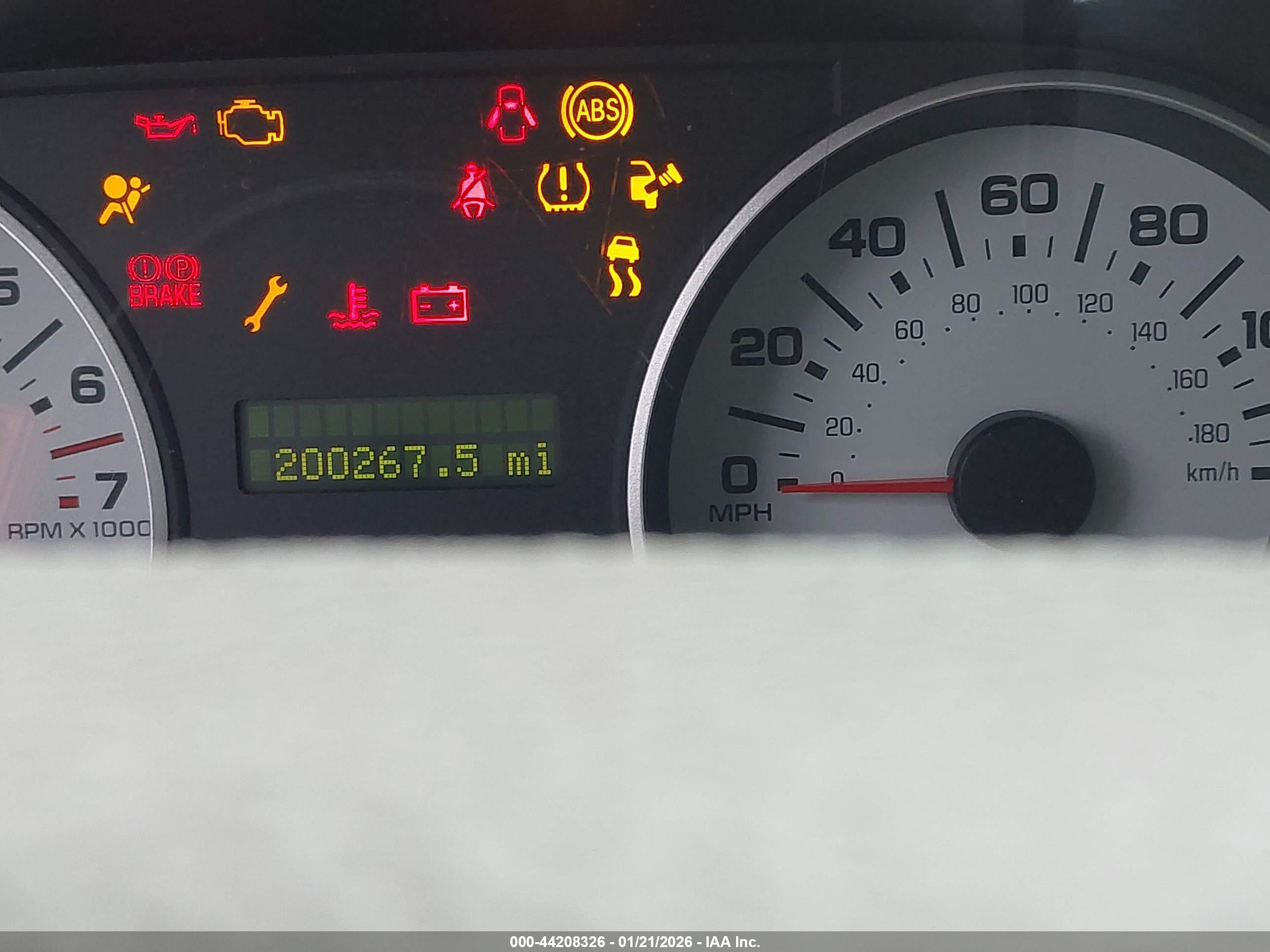 FORD EXPLORER image 7