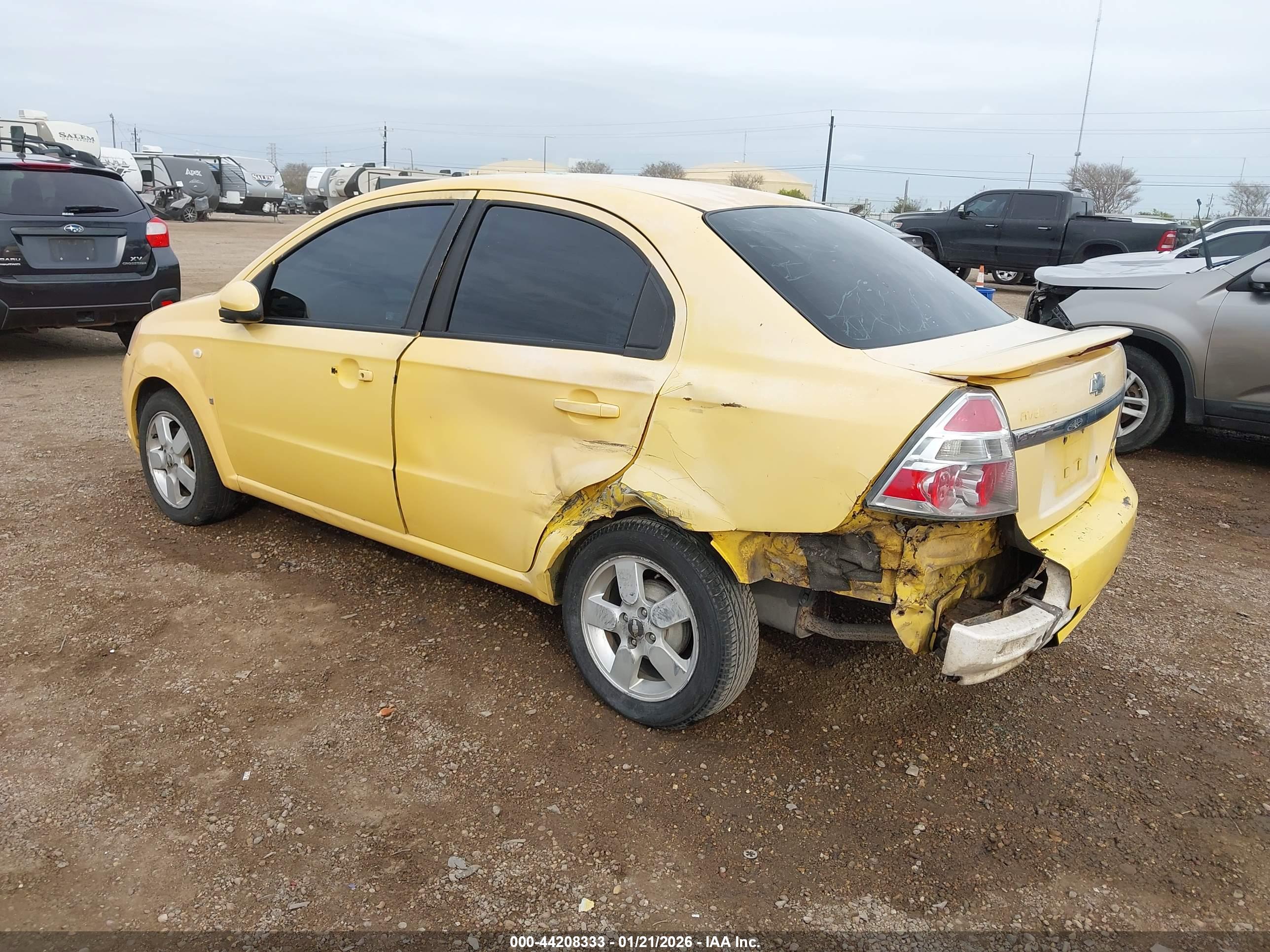 CHEVROLET AVEO image 3
