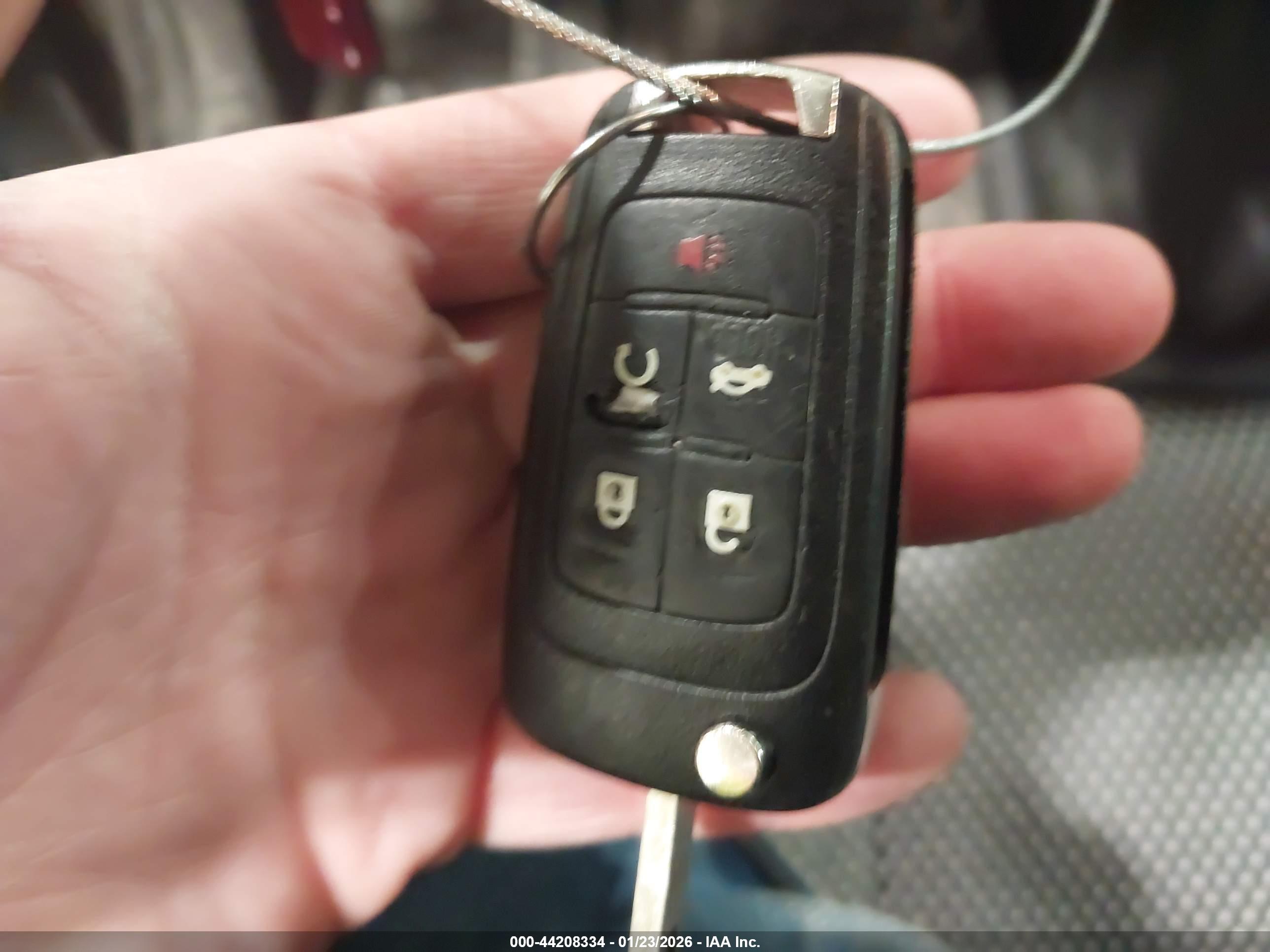 CHEVROLET EQUINOX image 11