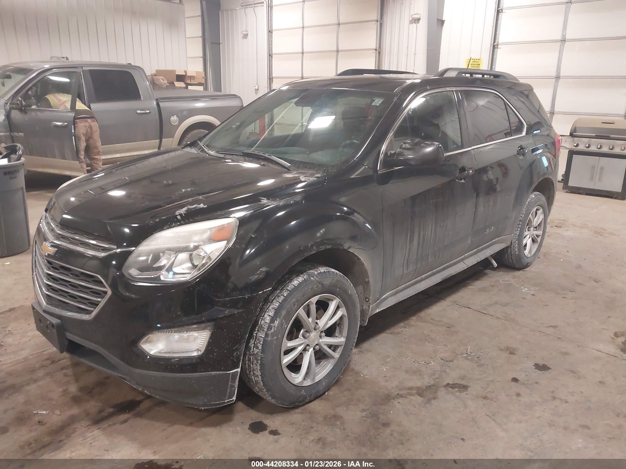 CHEVROLET EQUINOX image 2