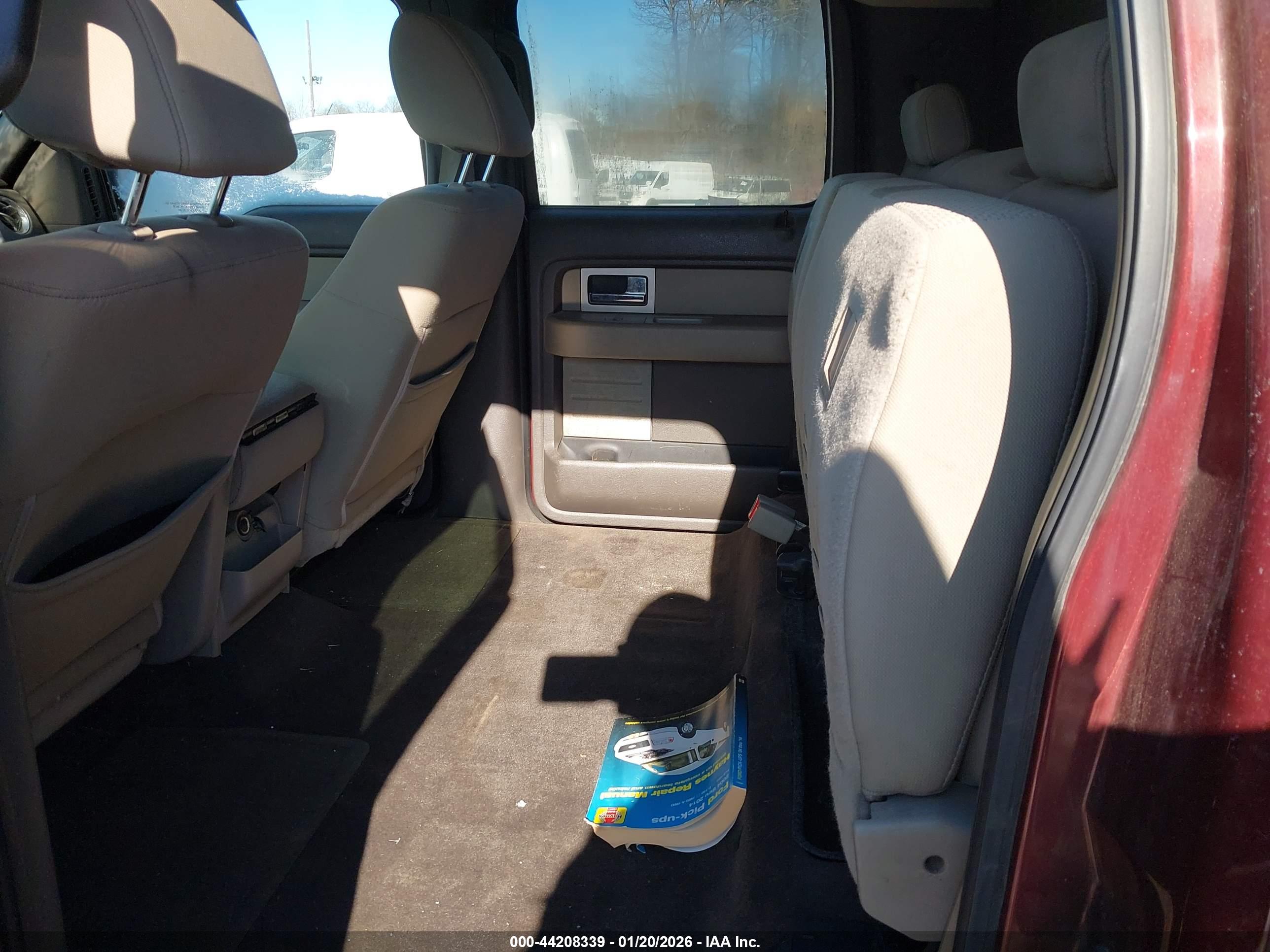 FORD F-150 image 8