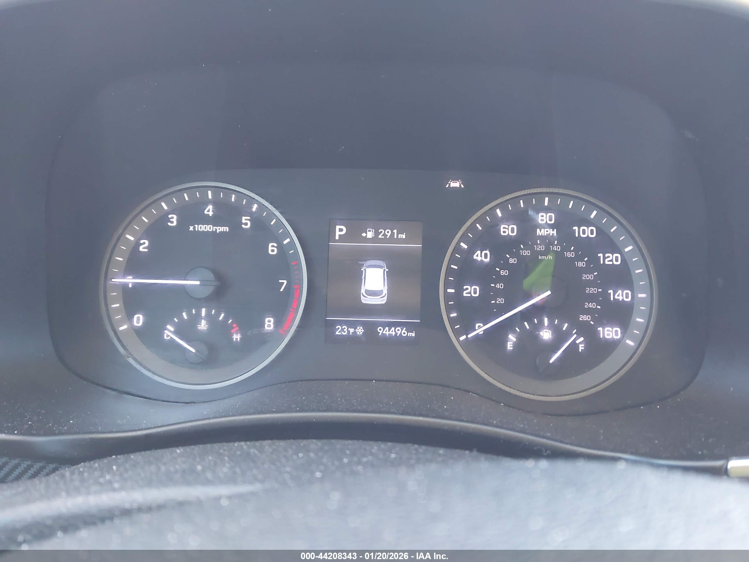 HYUNDAI TUCSON image 7