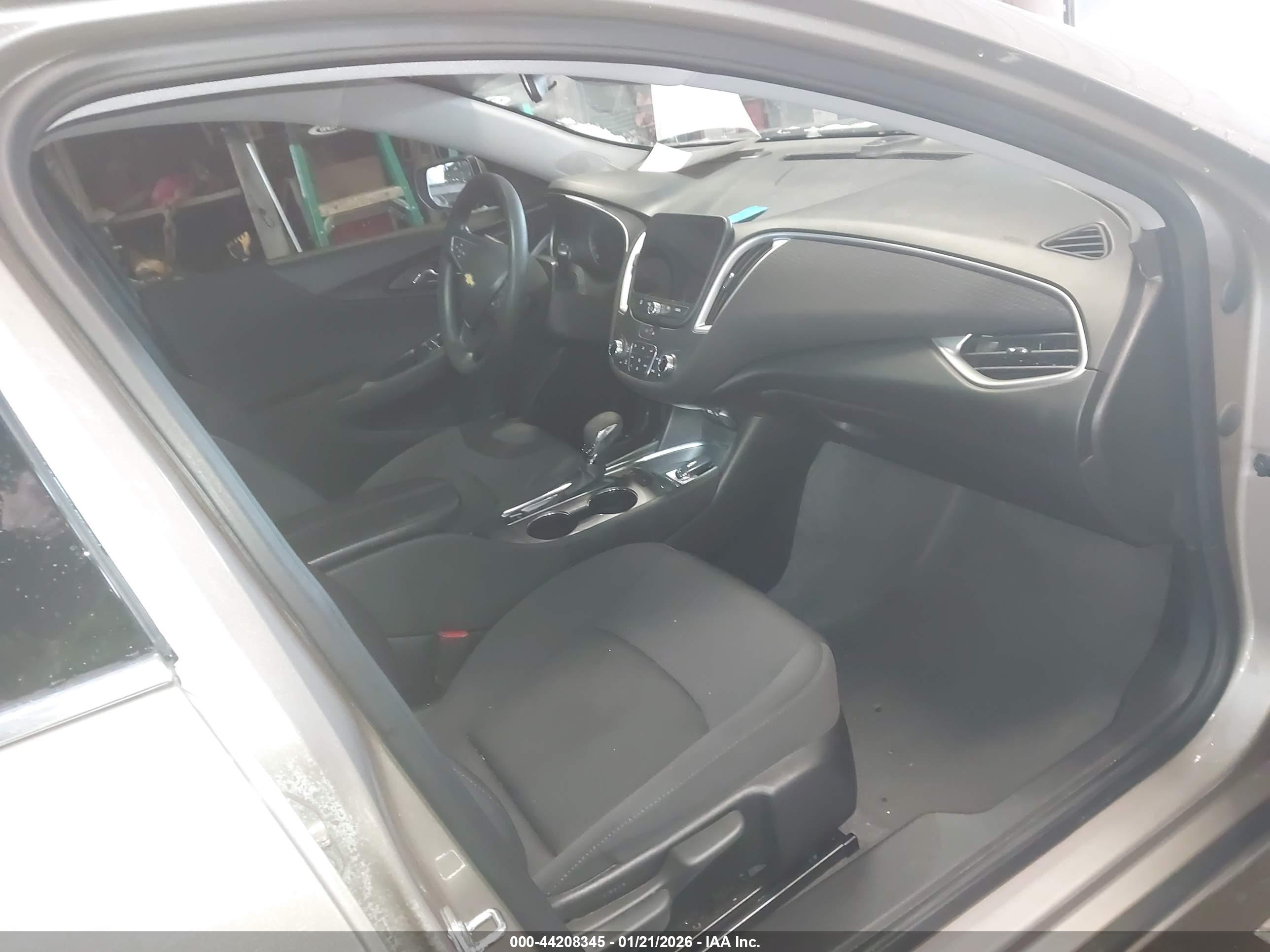 CHEVROLET MALIBU image 5