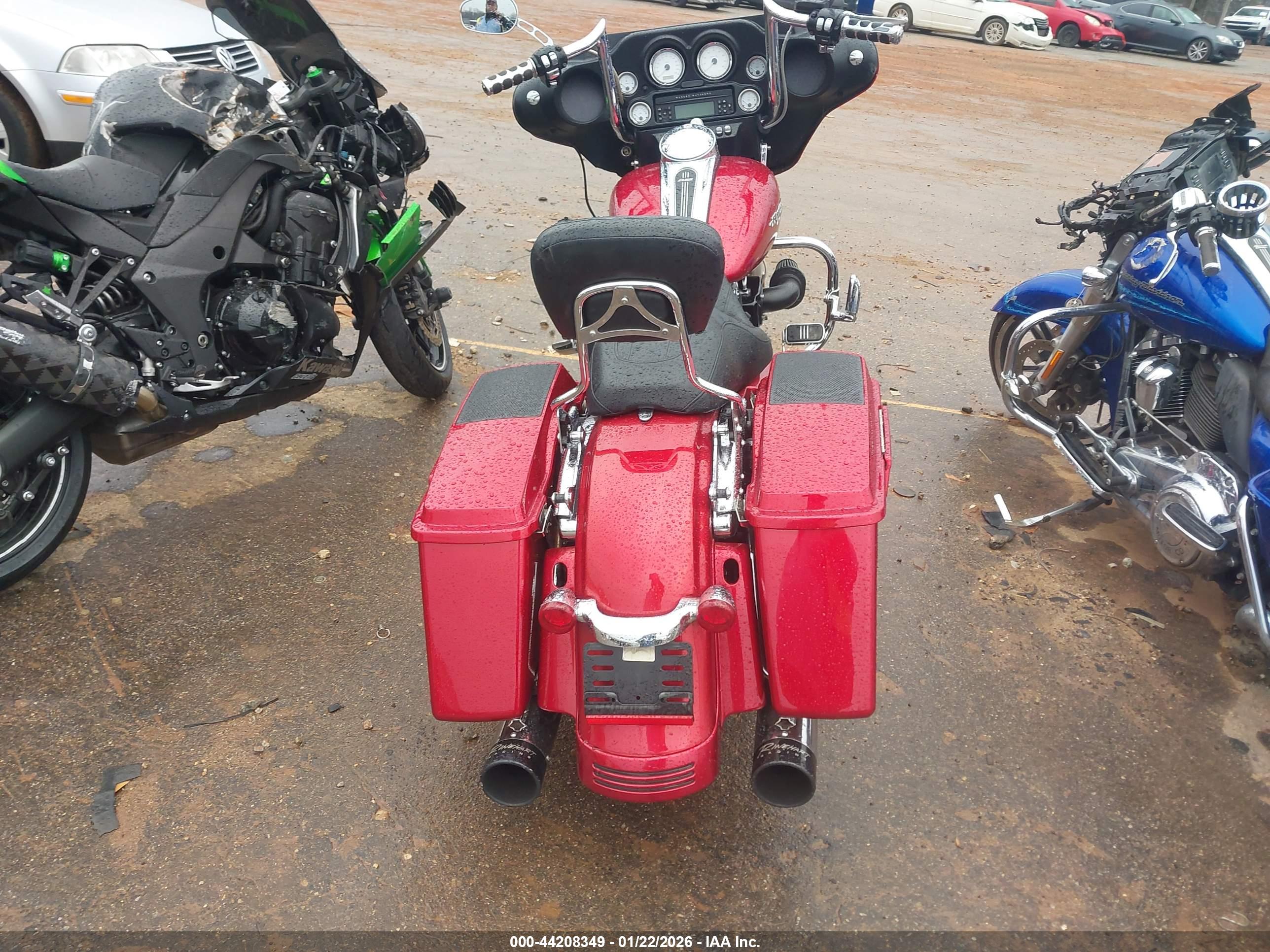 HARLEY-DAVIDSON FLHX image 6