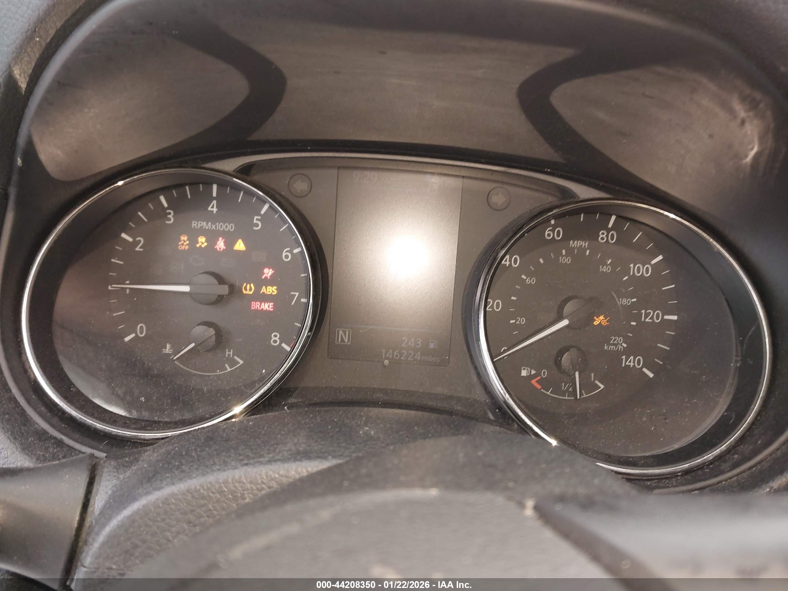 NISSAN ROGUE image 7
