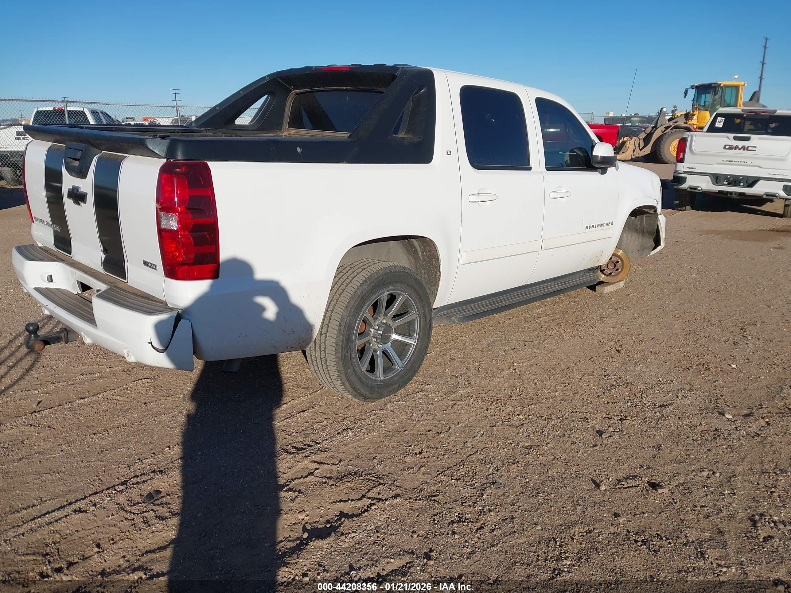 CHEVROLET AVALANCHE image 4