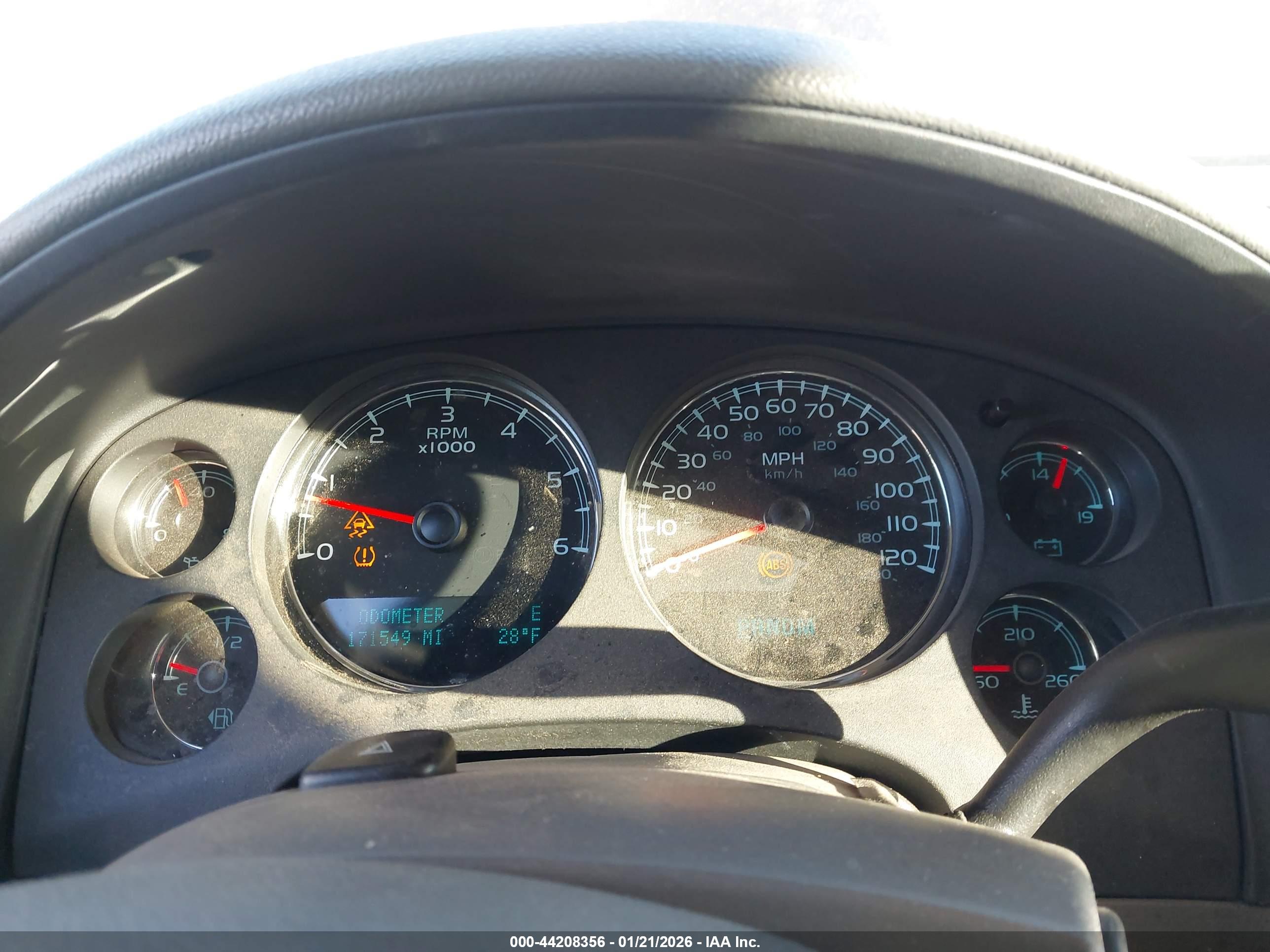 CHEVROLET AVALANCHE image 7