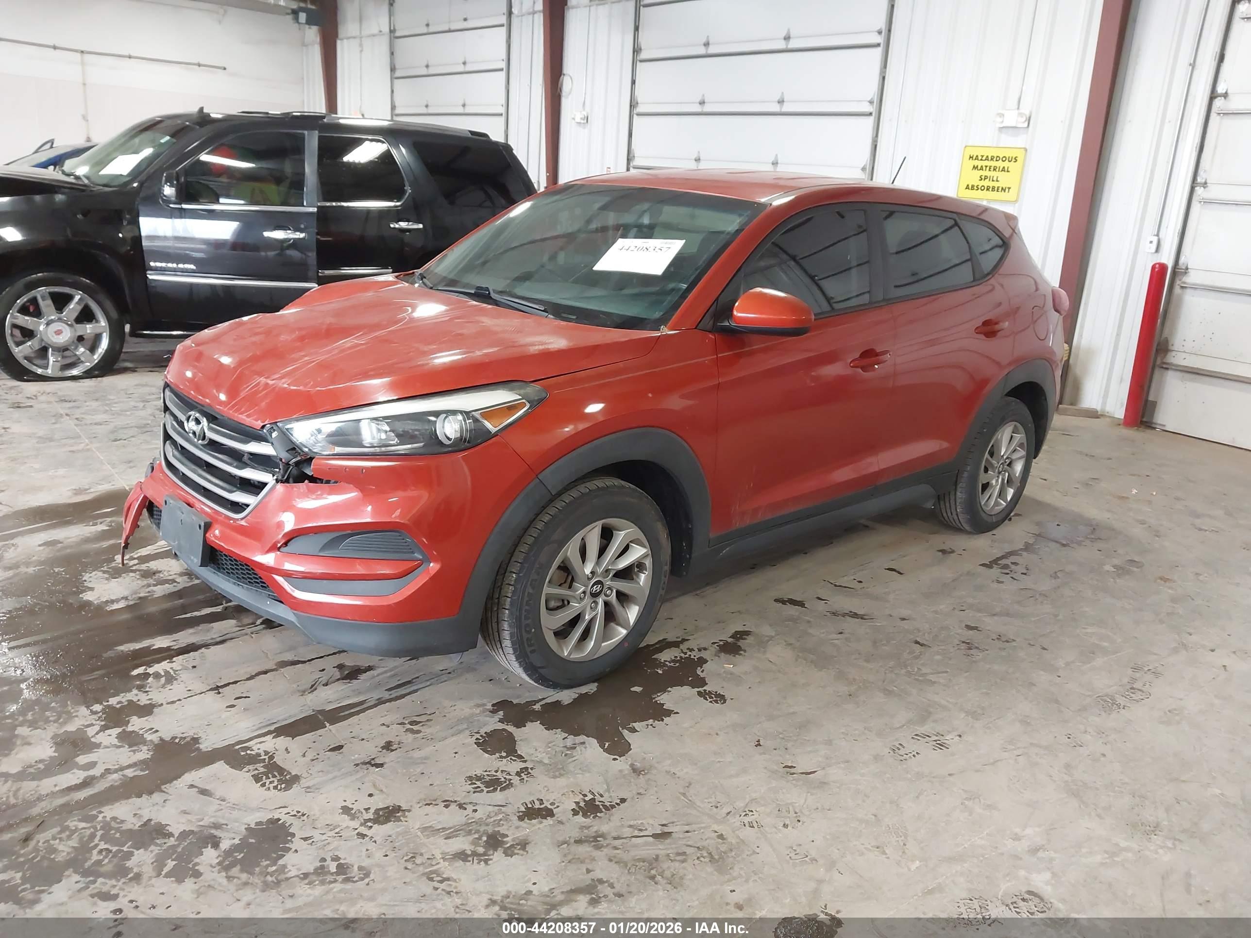 HYUNDAI TUCSON image 2