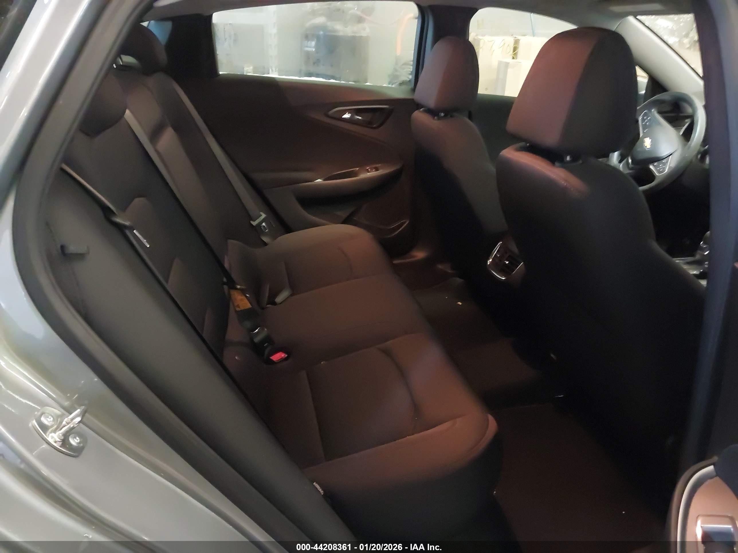 CHEVROLET MALIBU image 8