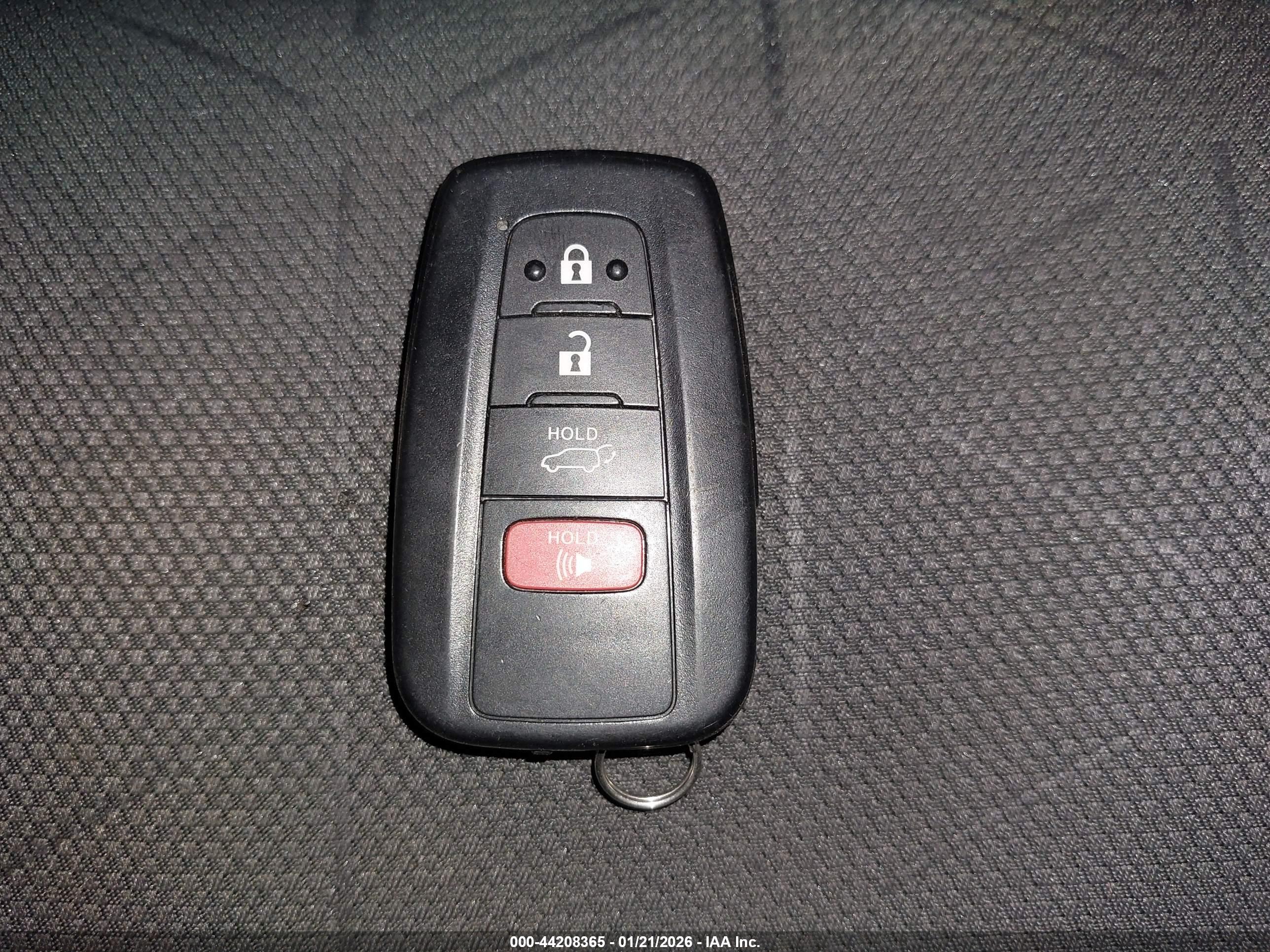 TOYOTA RAV4 image 11