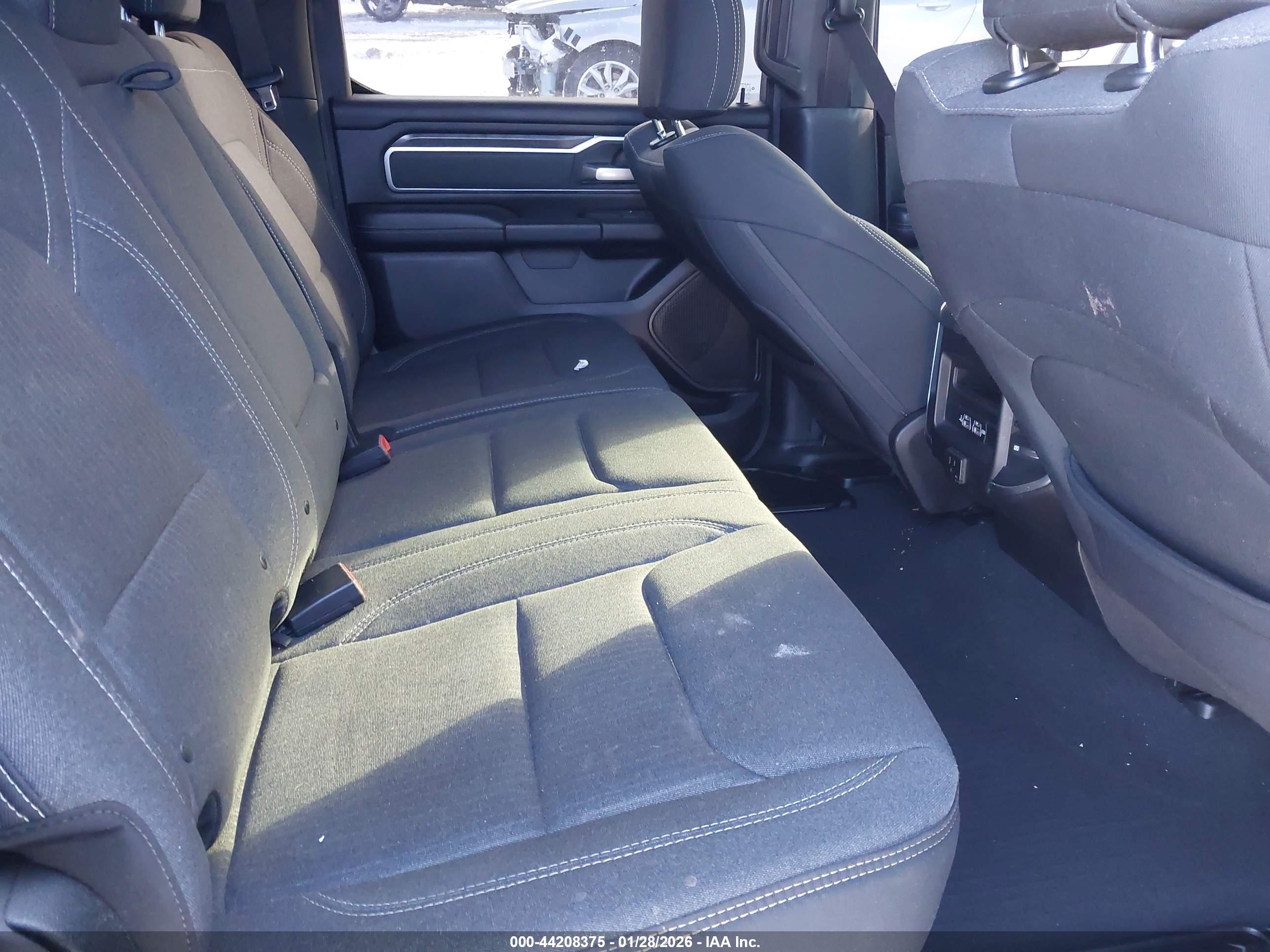 RAM 1500 image 8