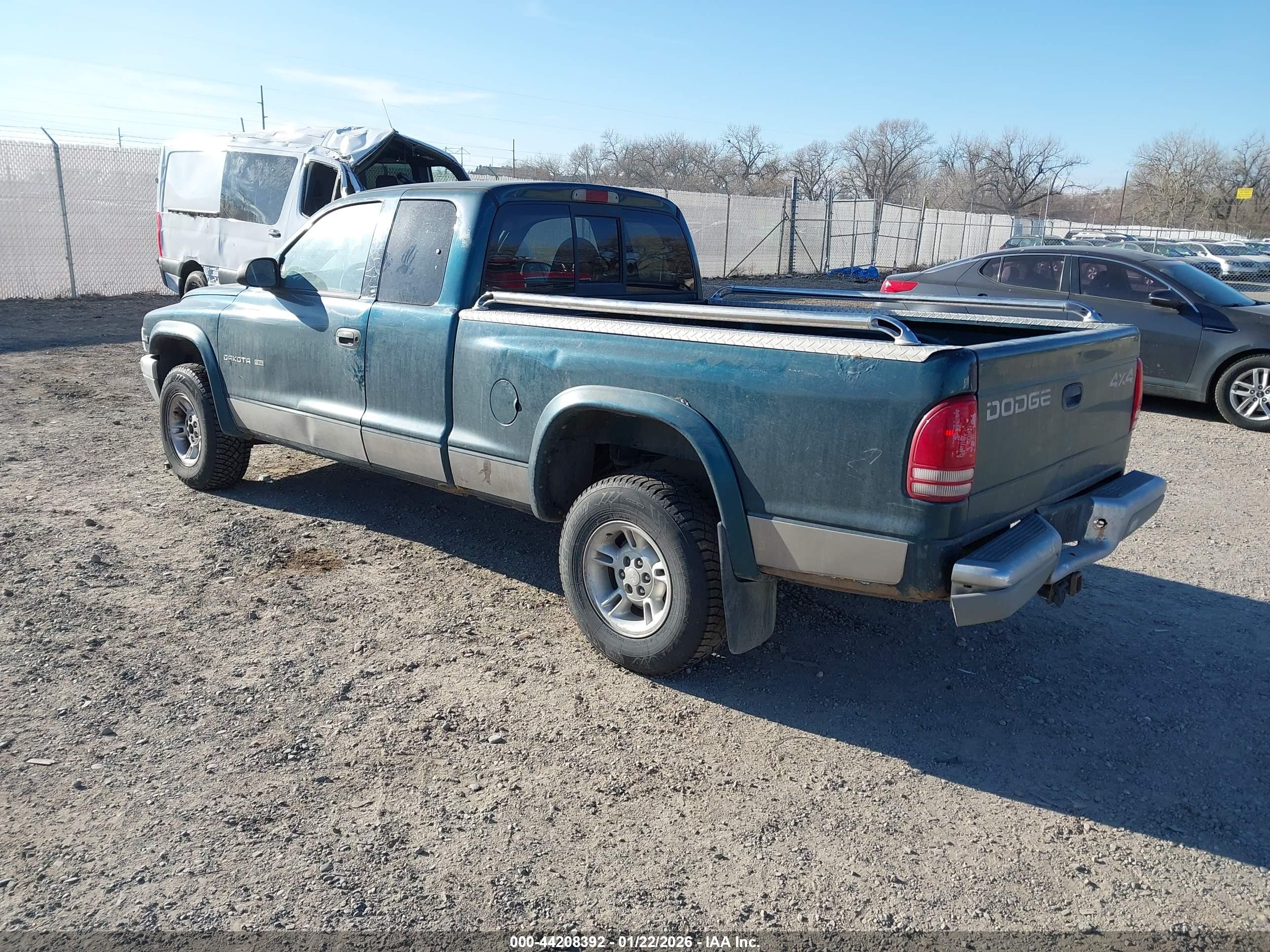 DODGE DAKOTA image 3