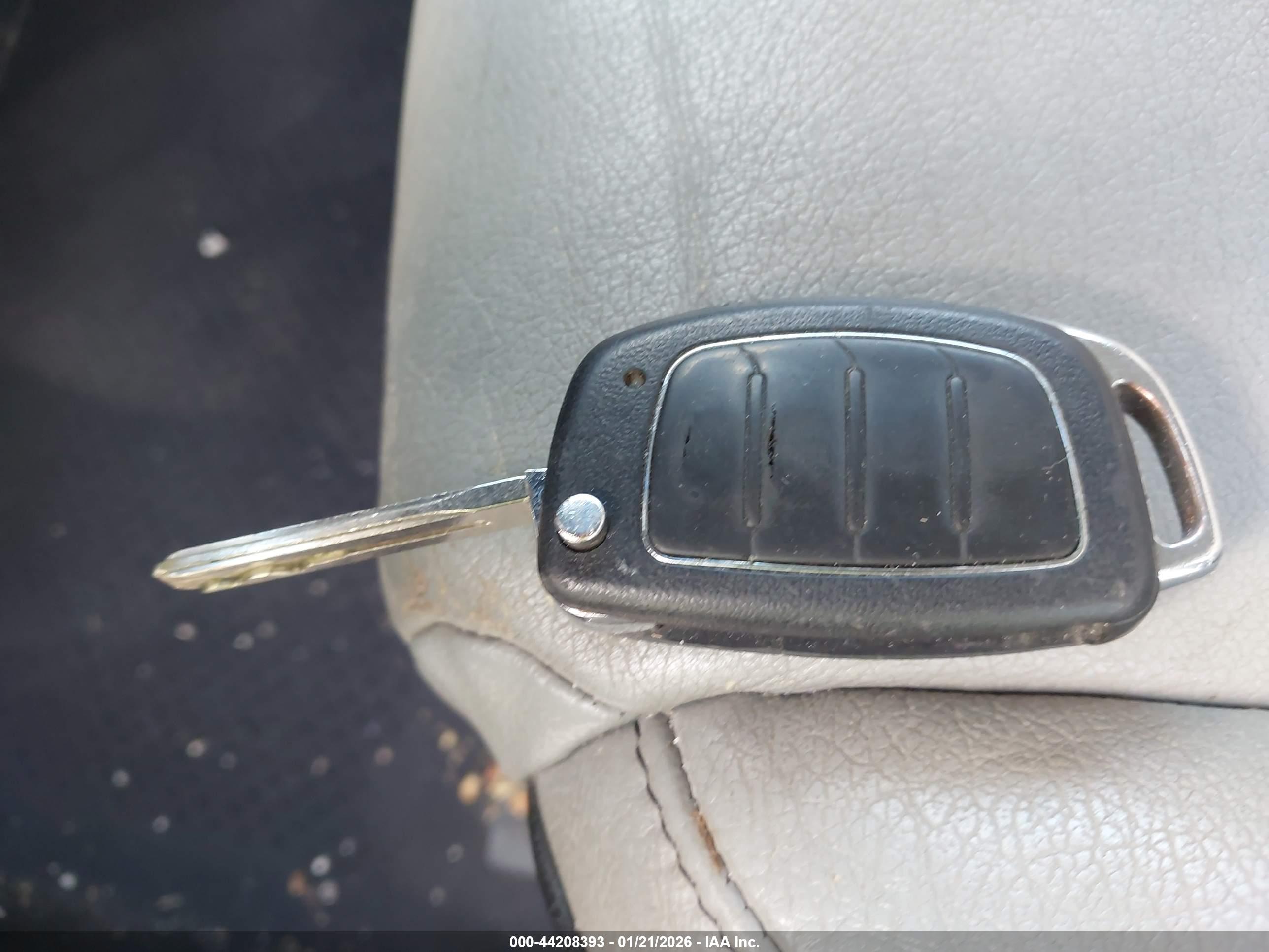 HYUNDAI SONATA image 11