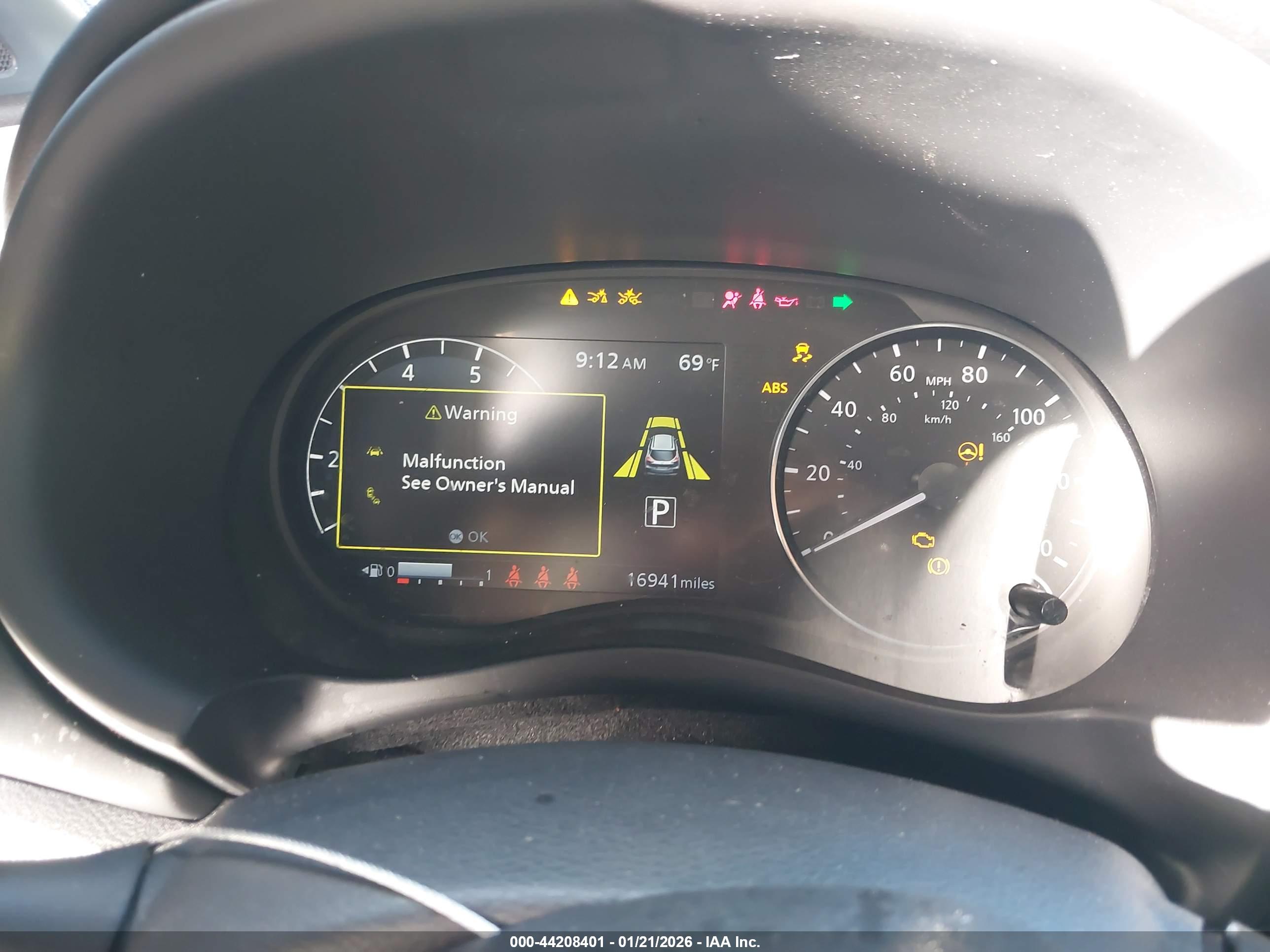 NISSAN KICKS image 7