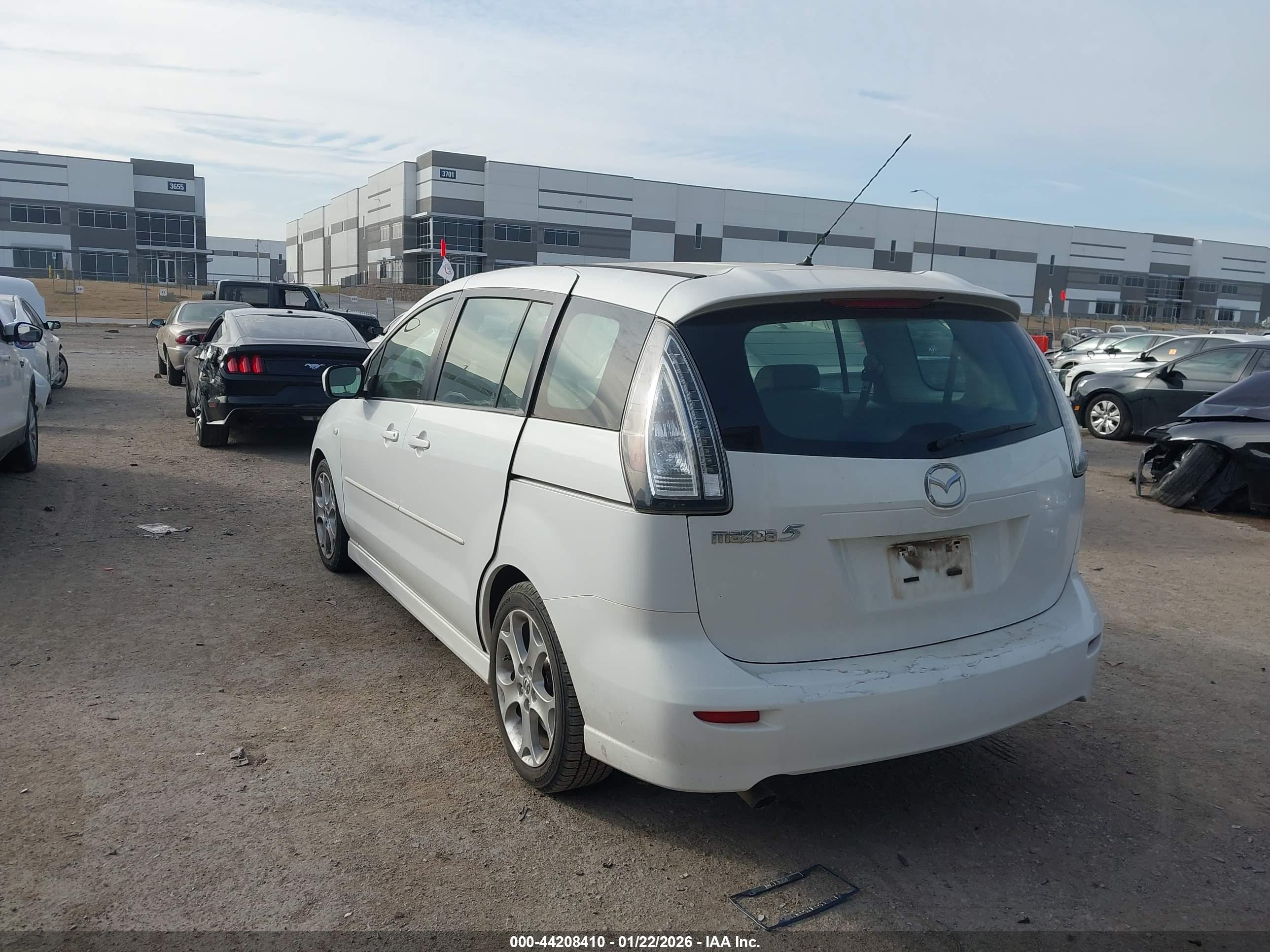 MAZDA MAZDA5 image 3