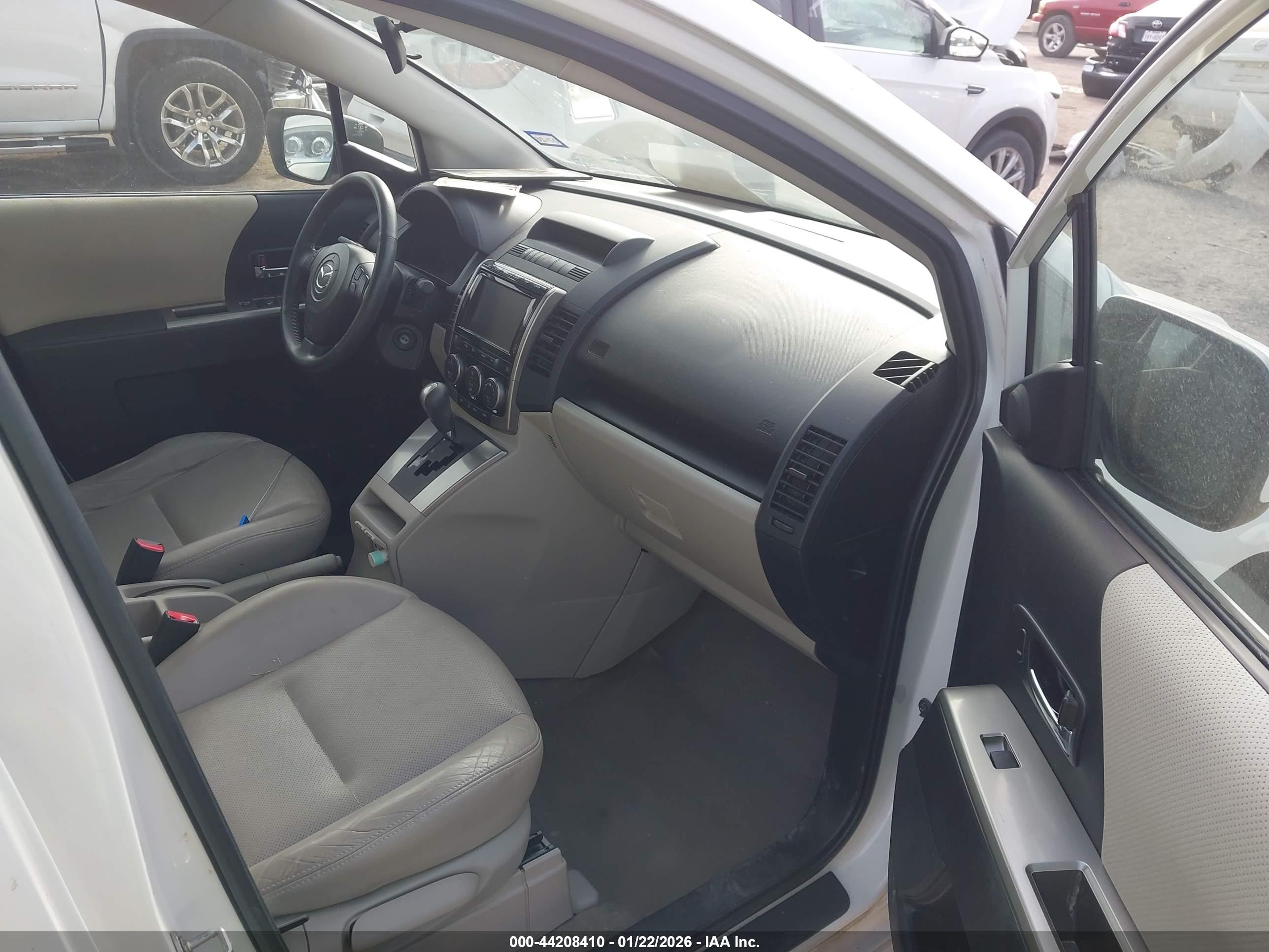 MAZDA MAZDA5 image 5