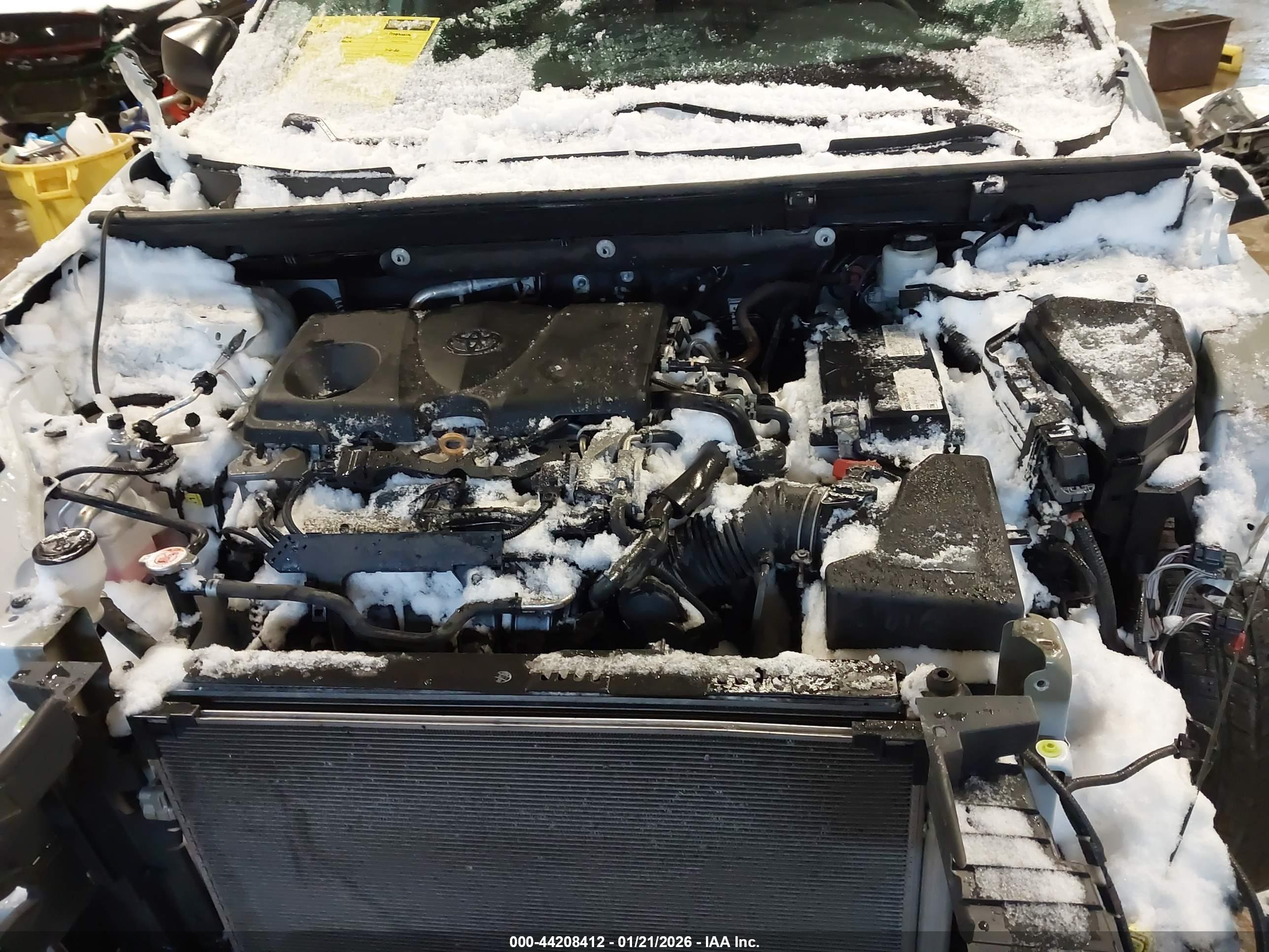 TOYOTA RAV4 image 10