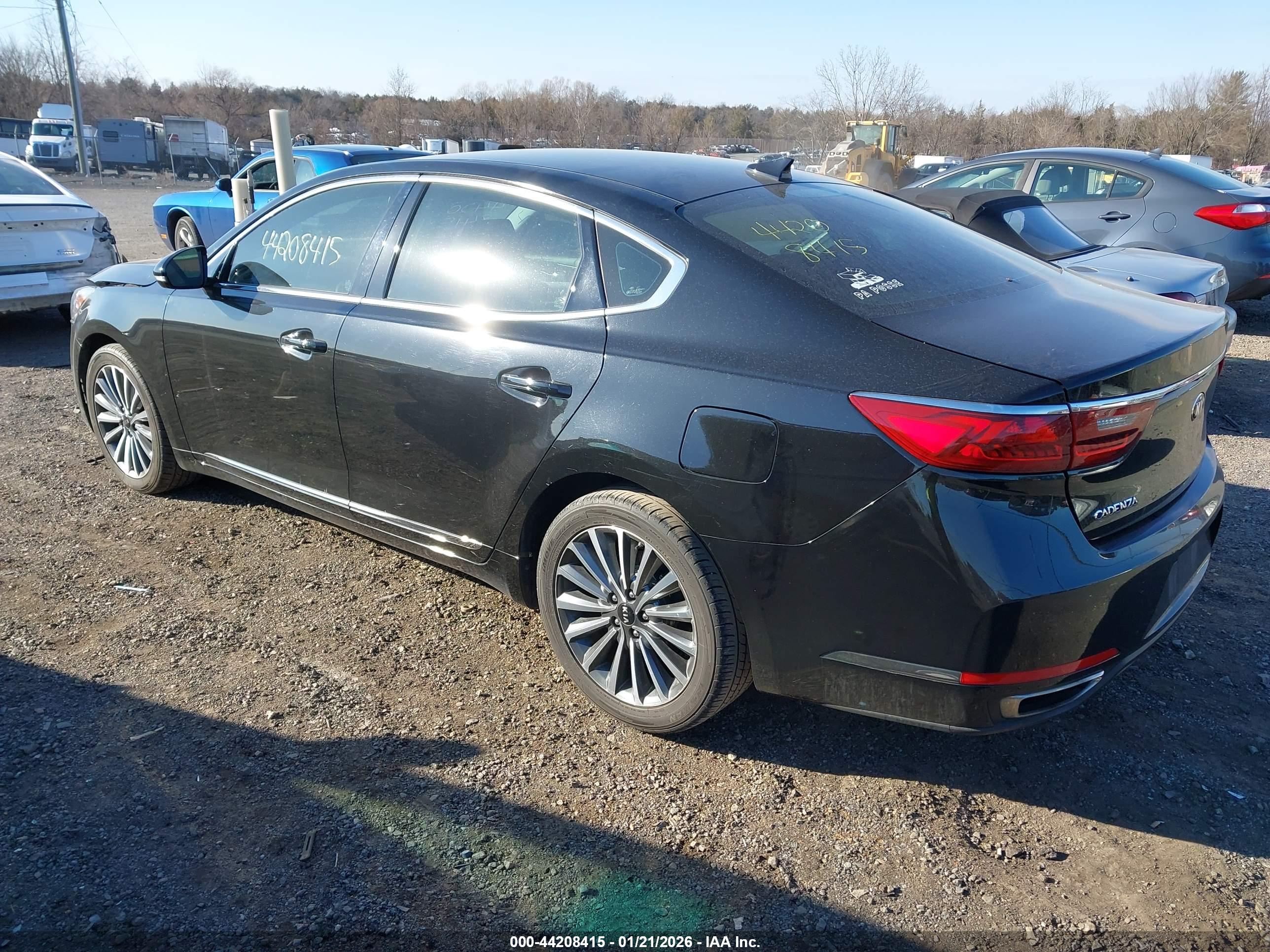 KIA CADENZA image 3