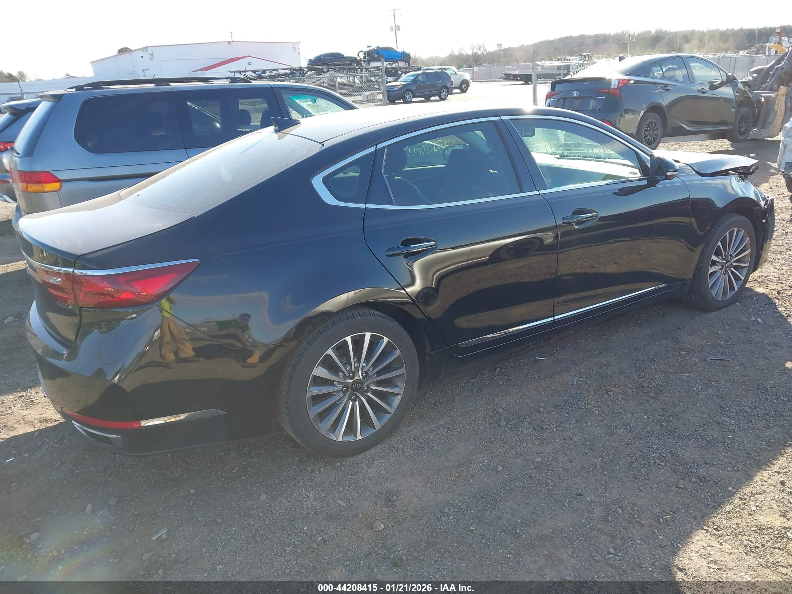 KIA CADENZA image 4