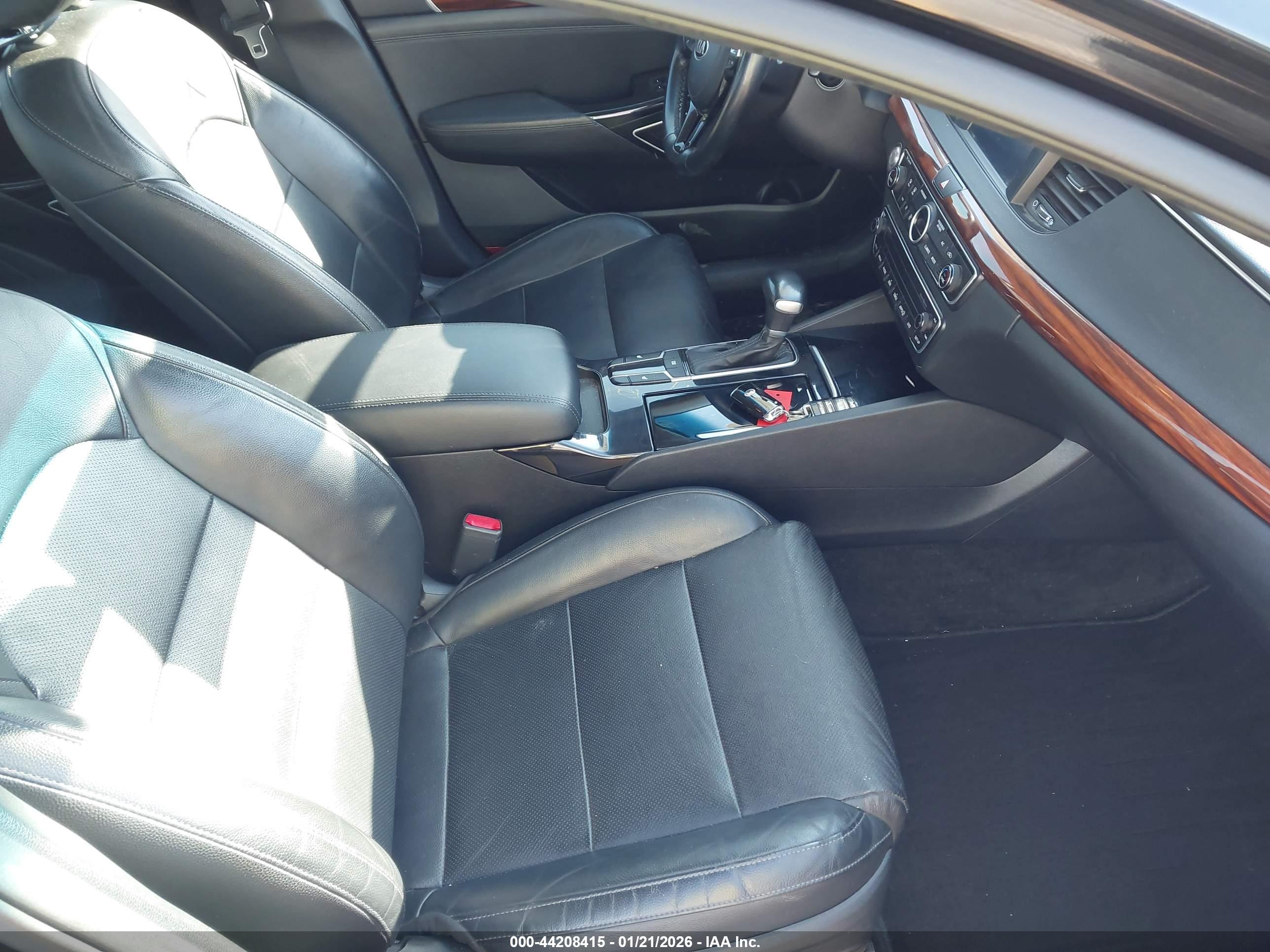 KIA CADENZA image 5