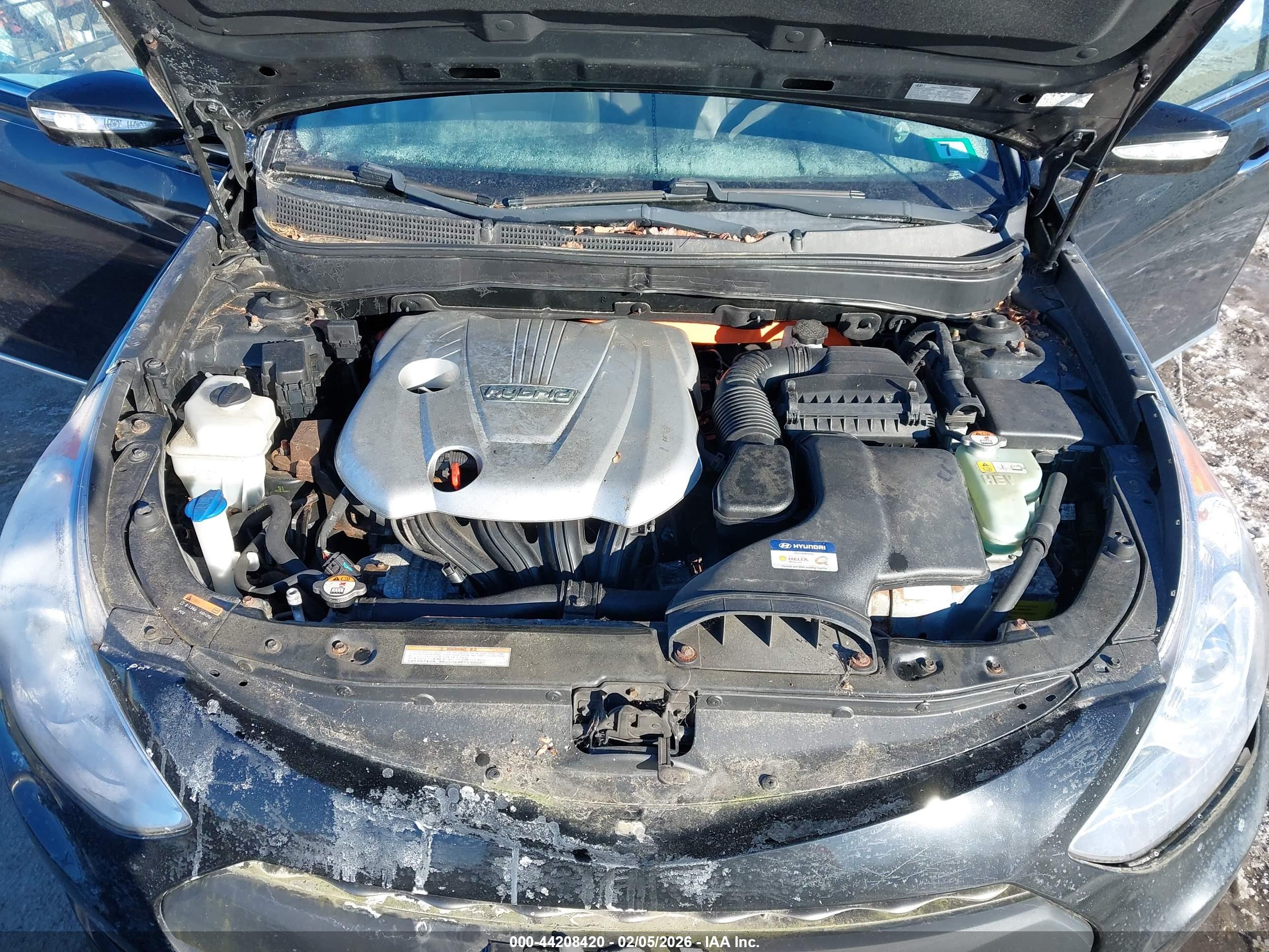 HYUNDAI SONATA image 10