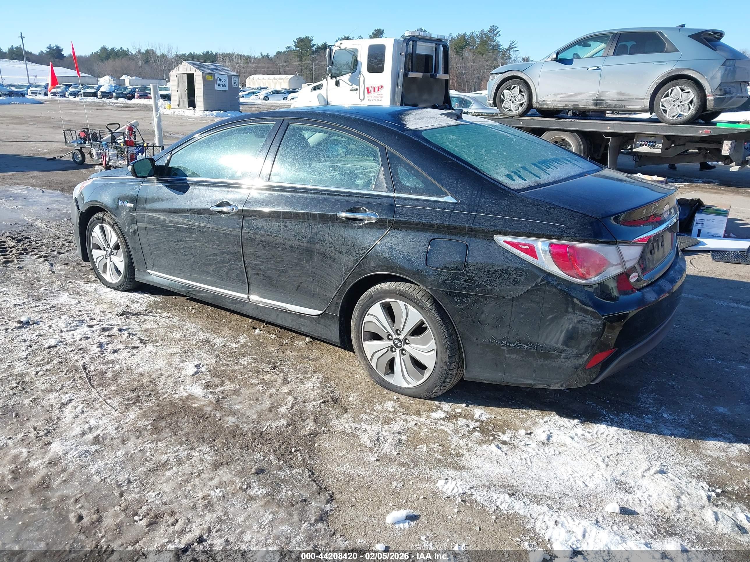 HYUNDAI SONATA image 3
