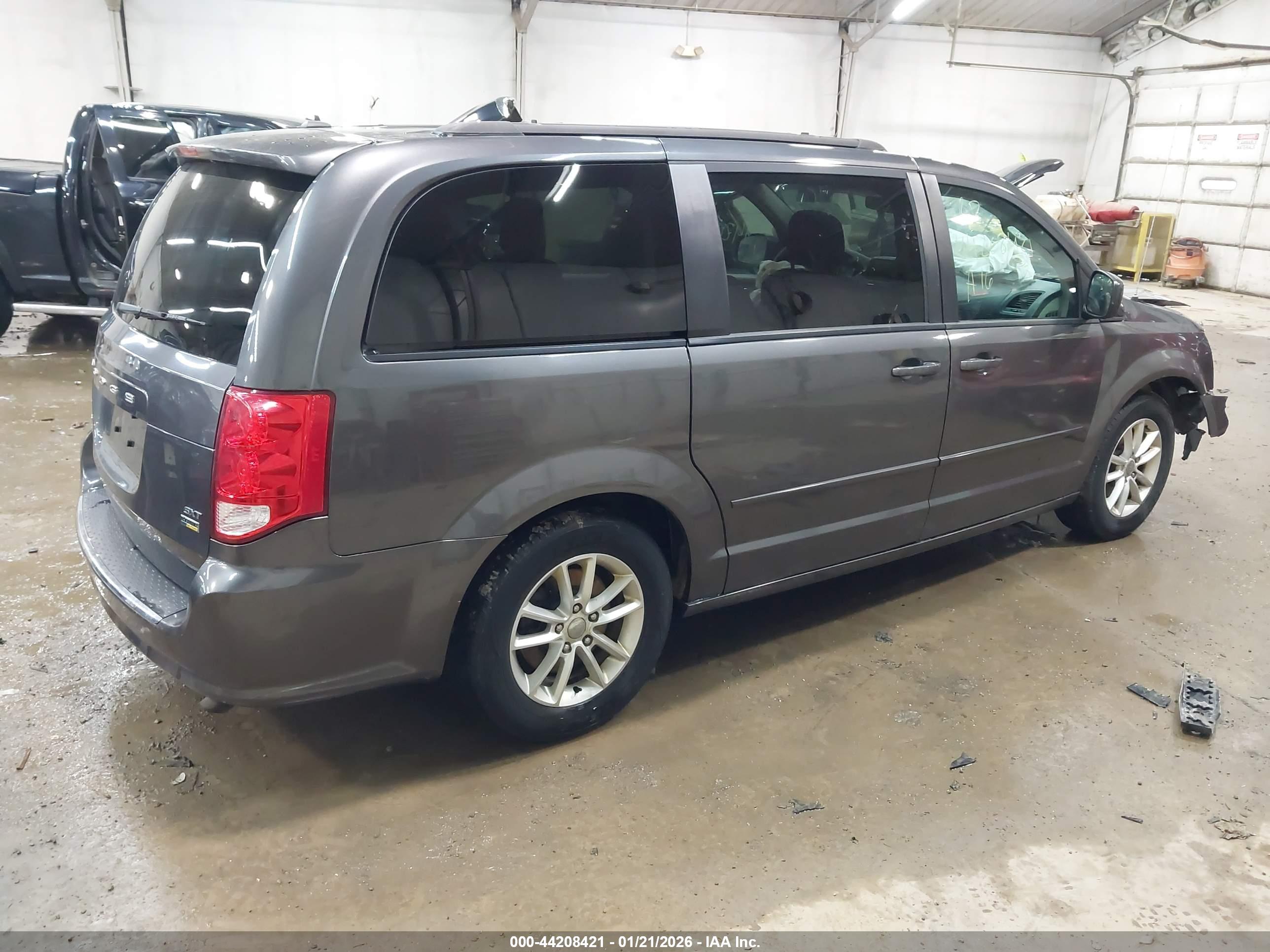 DODGE GRAND image 4