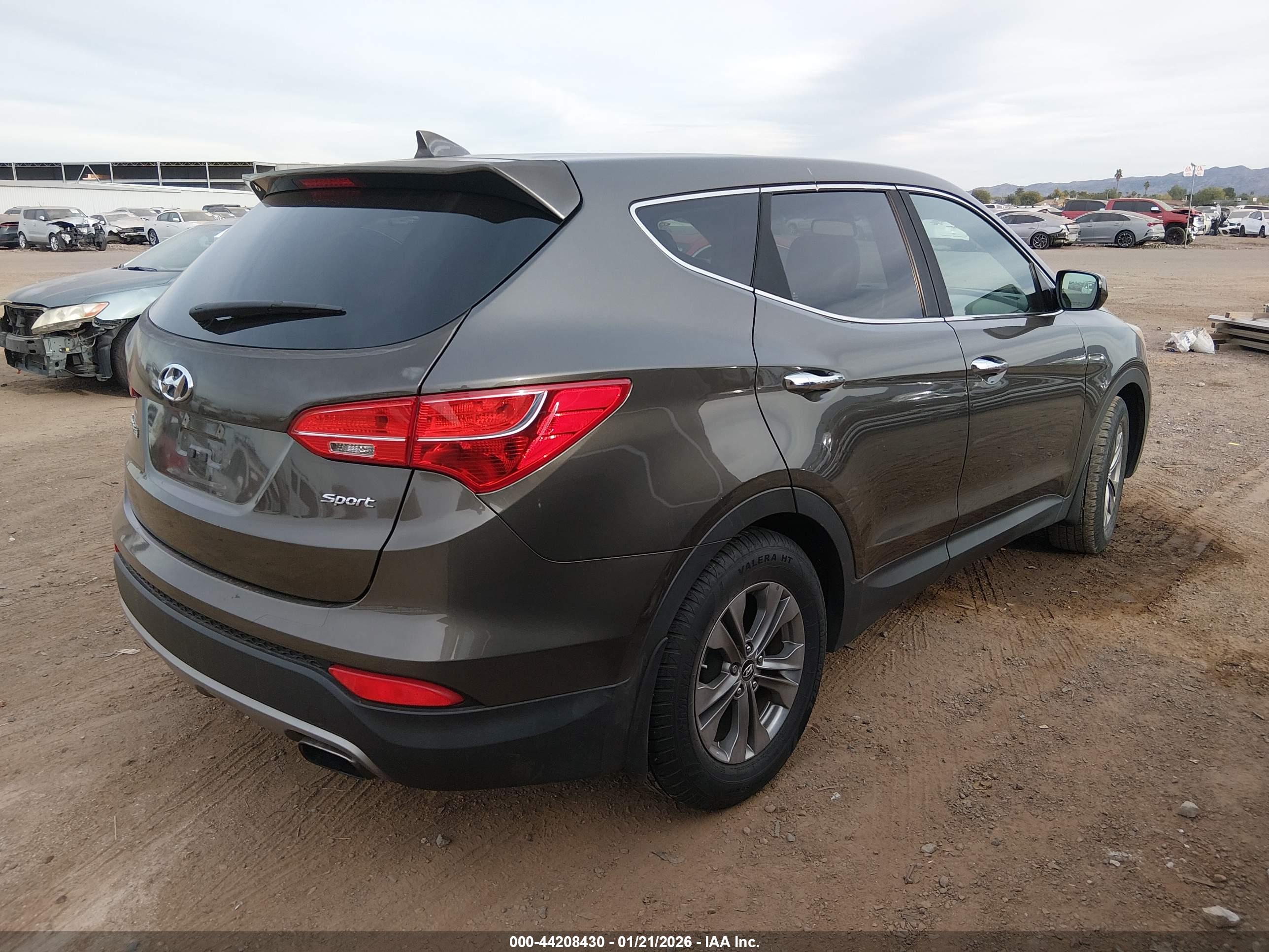HYUNDAI SANTA image 4