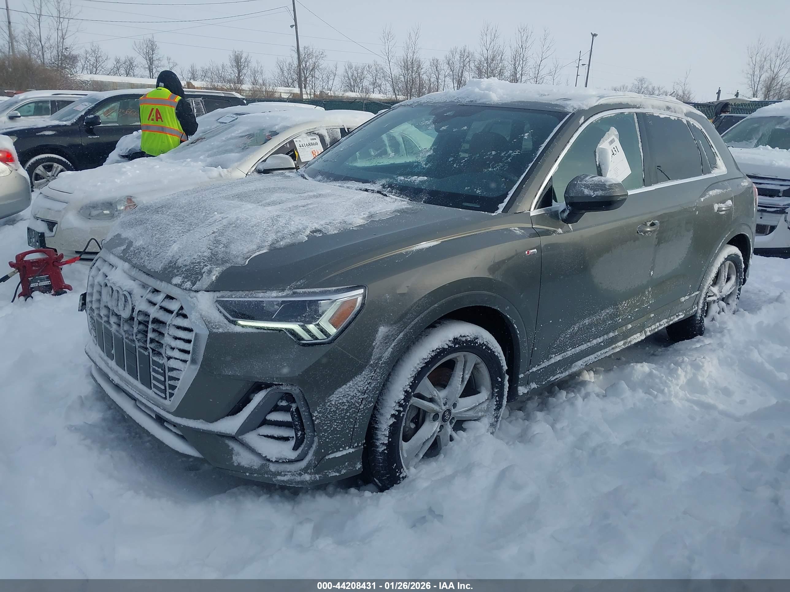 AUDI Q3 image 2