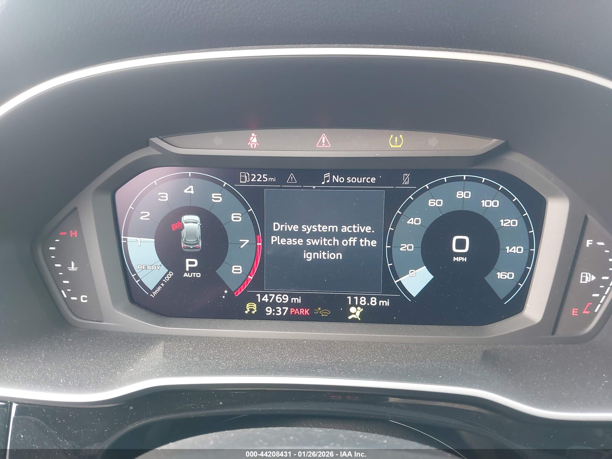 AUDI Q3 image 7