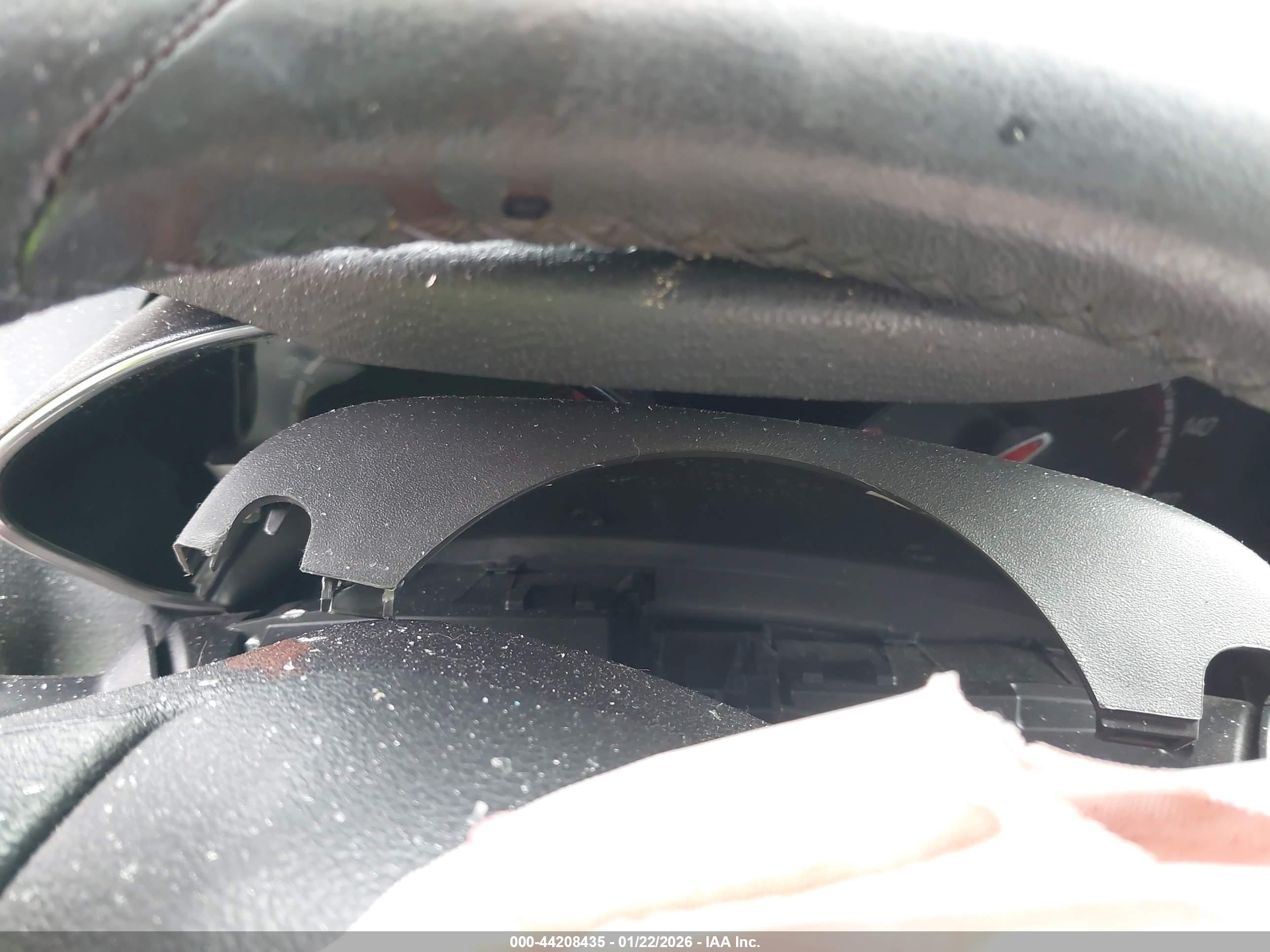 FORD FIESTA image 7