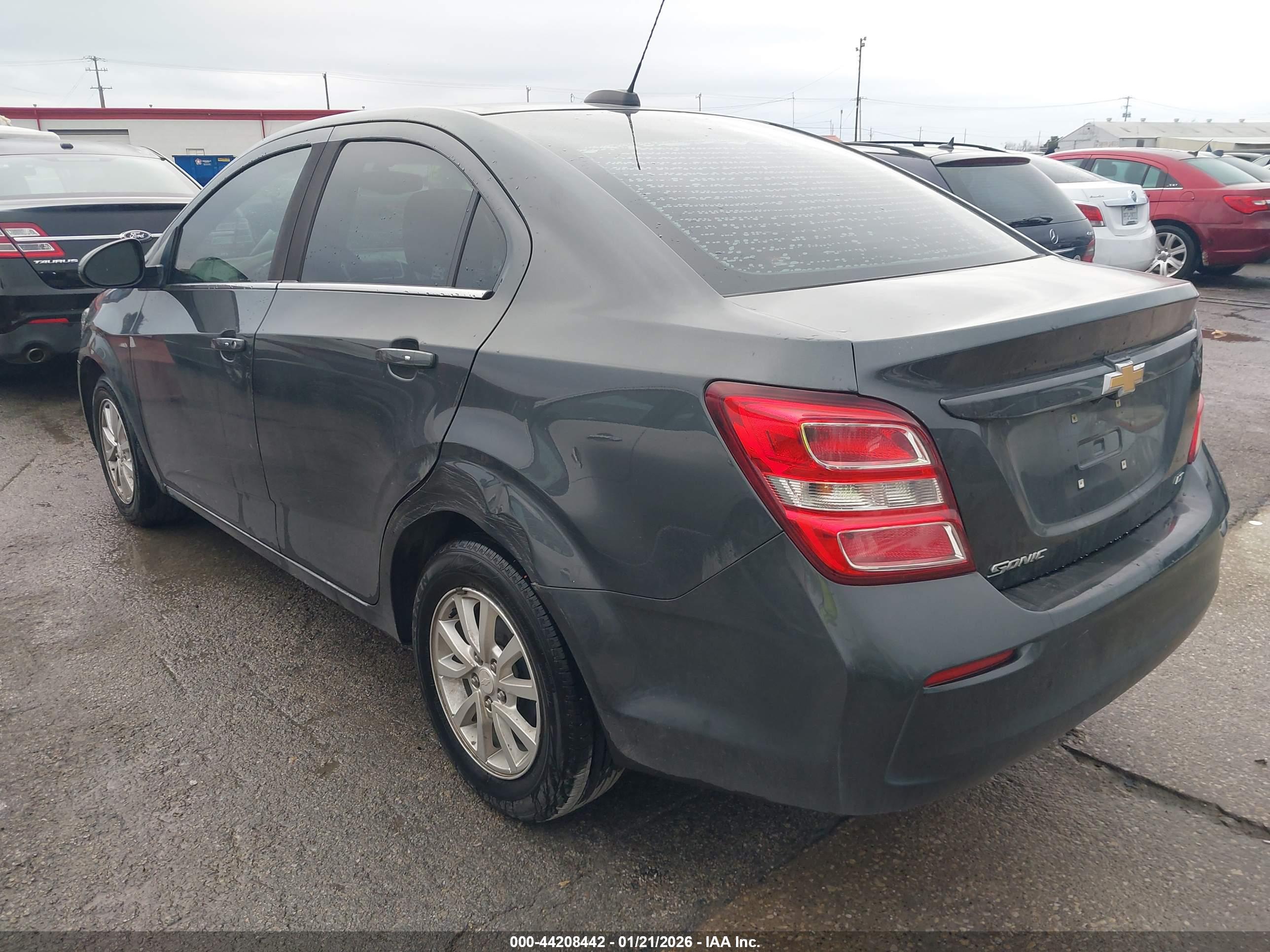CHEVROLET SONIC image 3