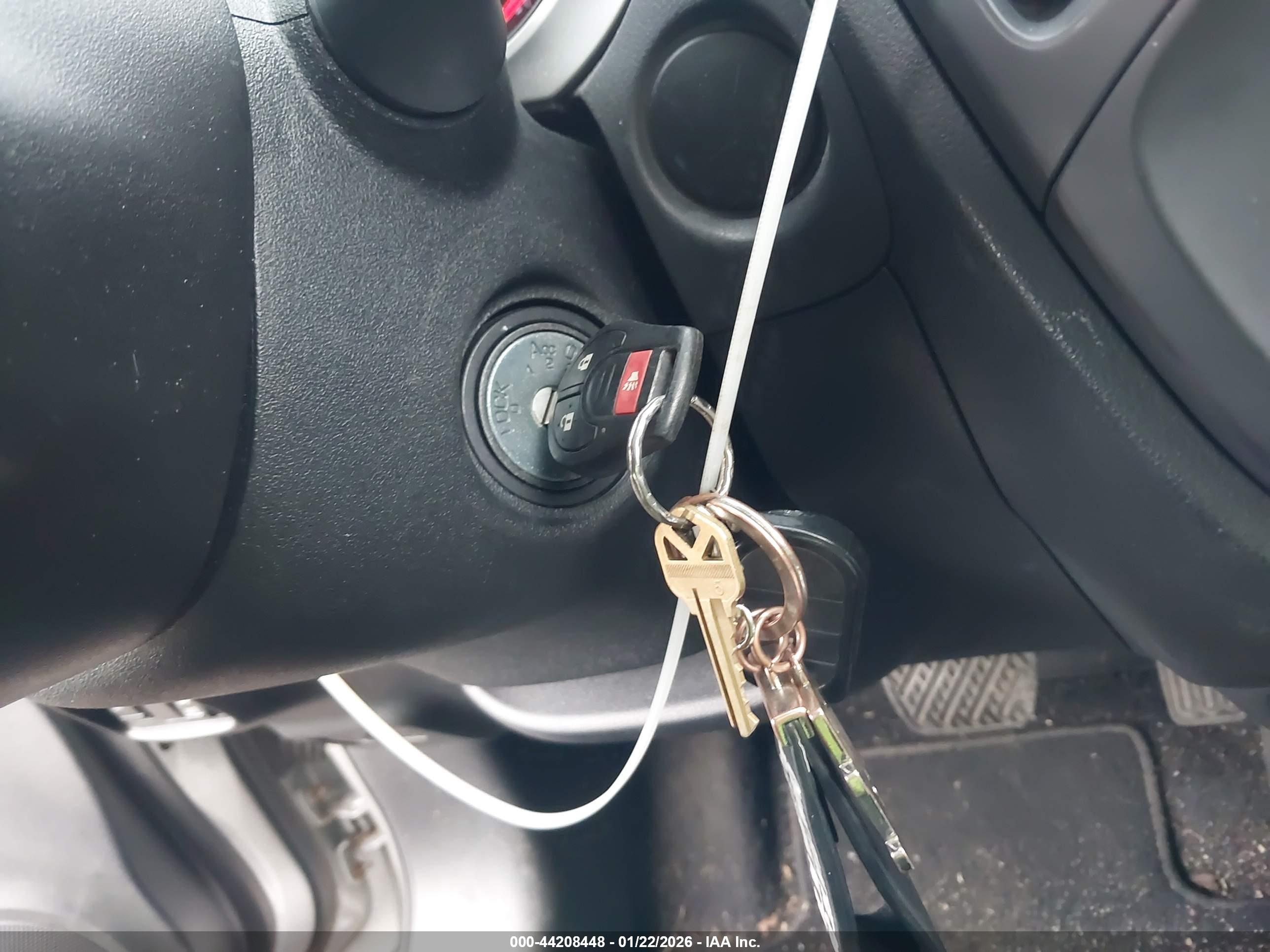 NISSAN JUKE image 11