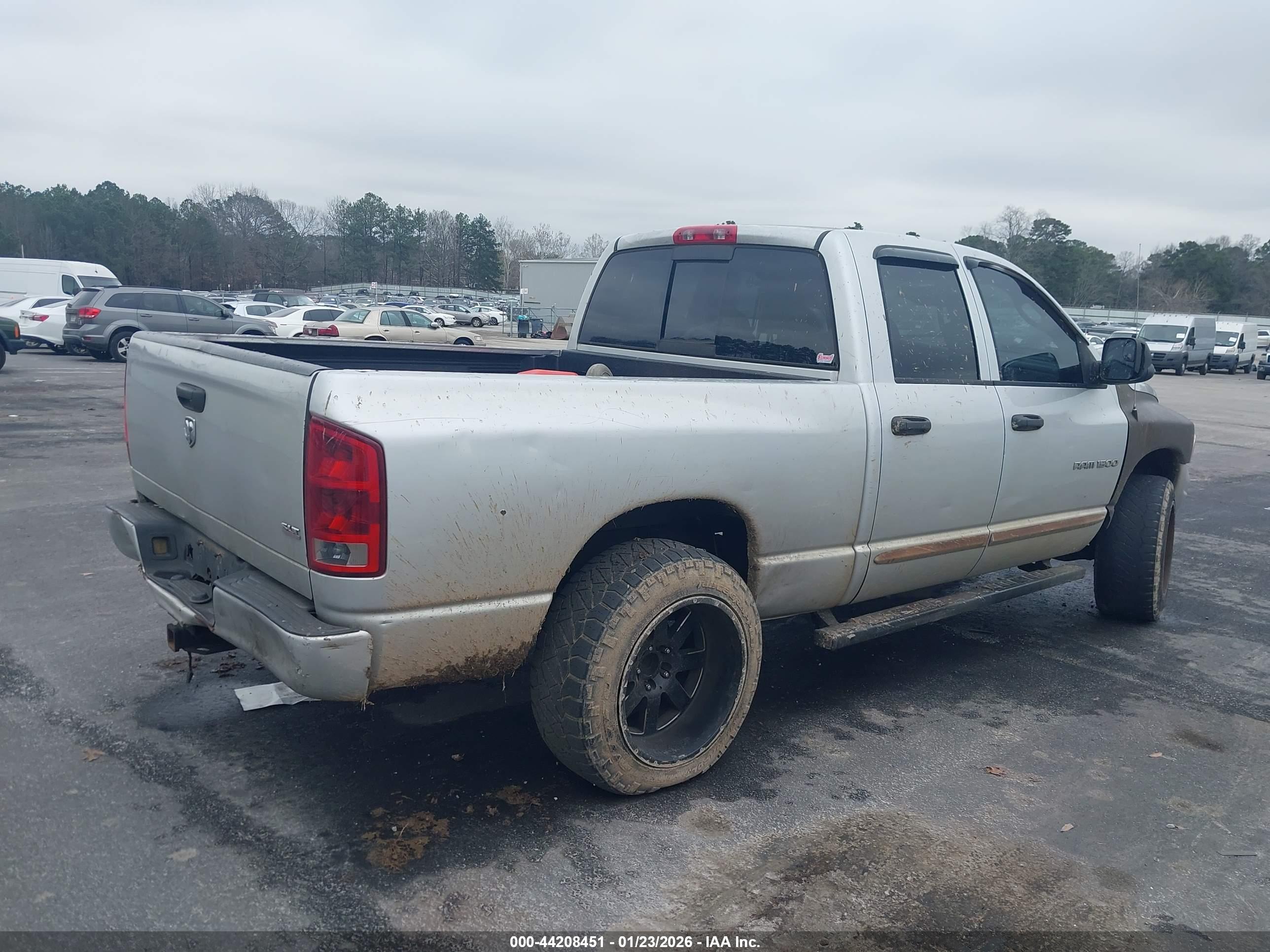 DODGE RAM image 4