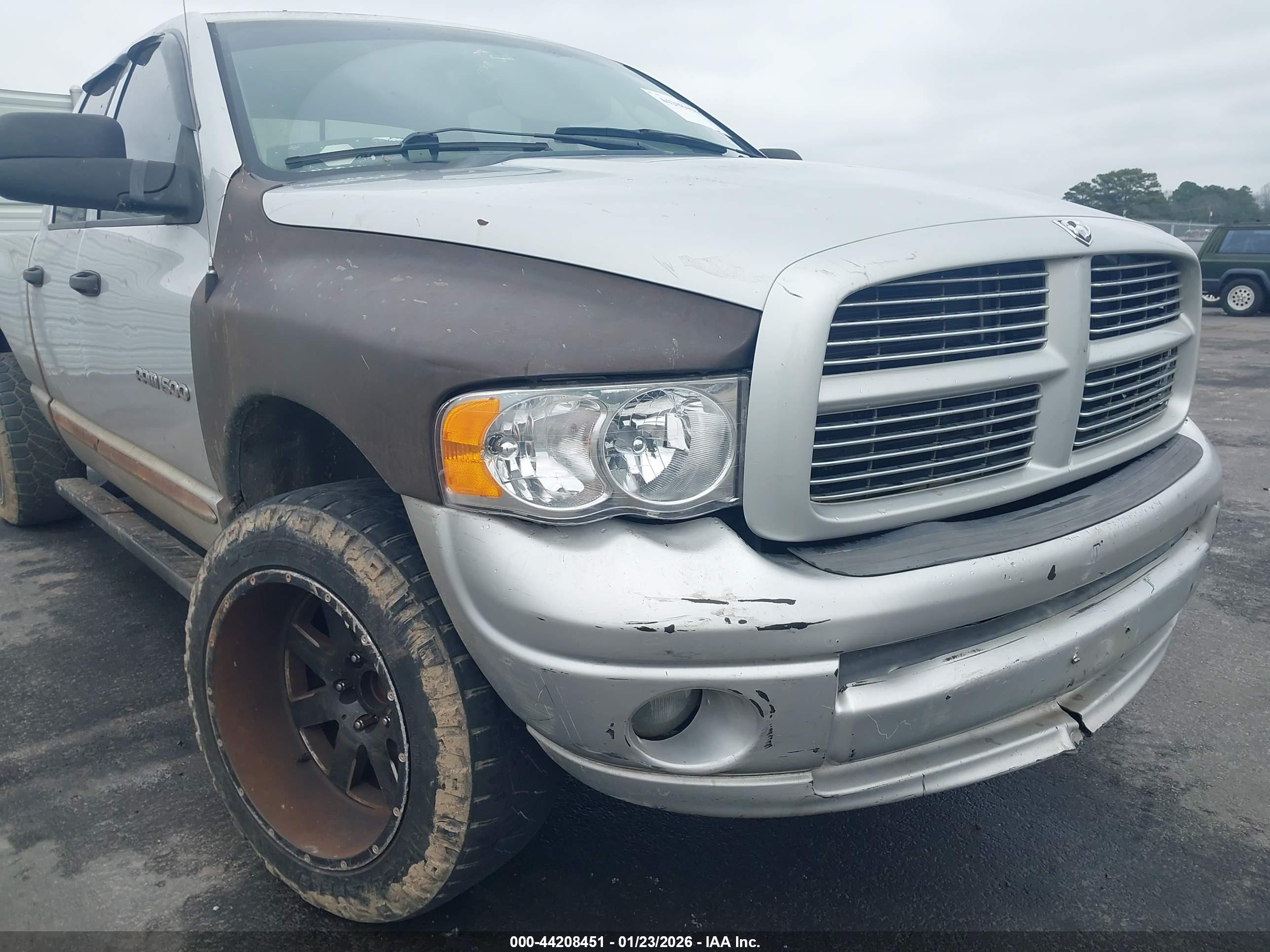 DODGE RAM image 6