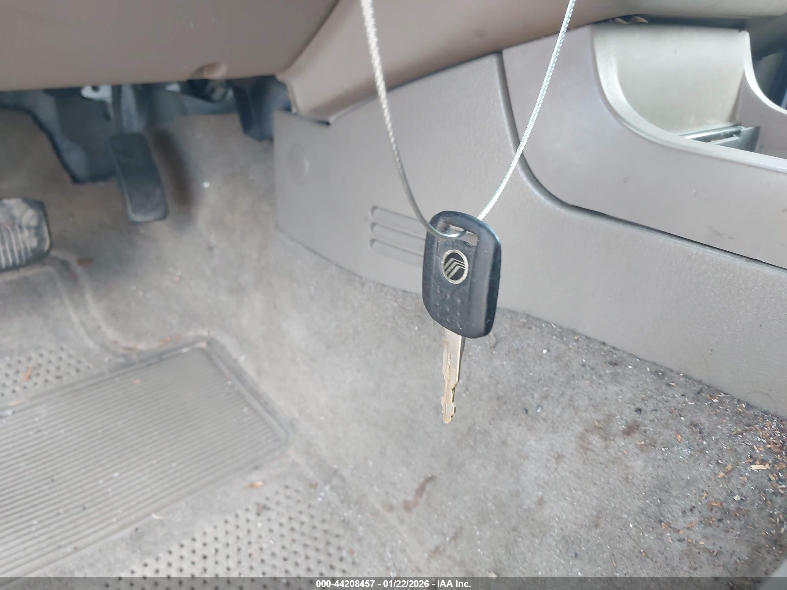 MERCURY MOUNTAINEER image 11