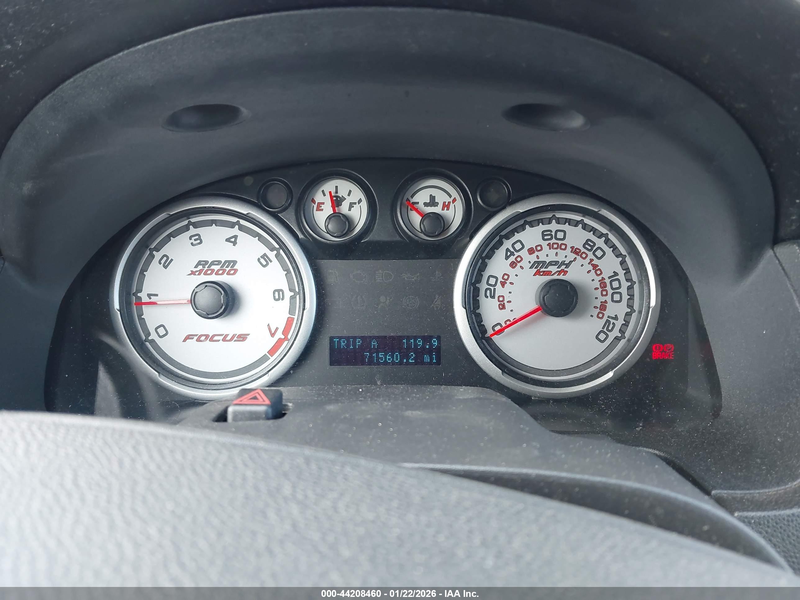 FORD FOCUS image 7