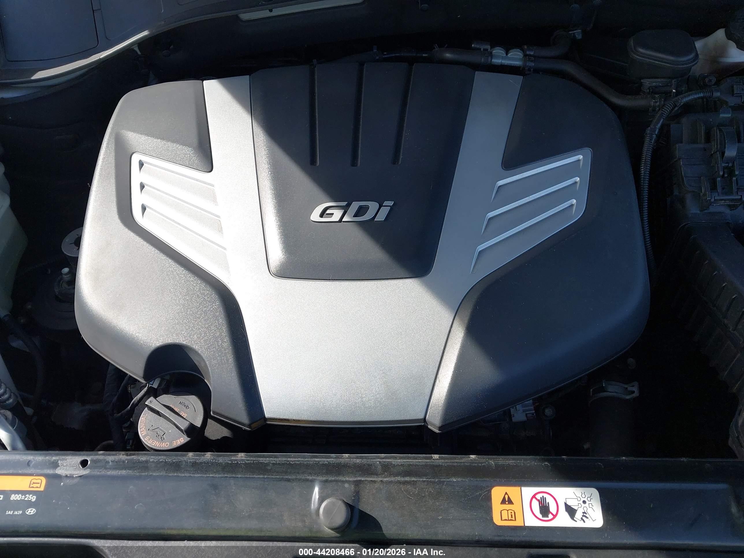 HYUNDAI SANTA image 10