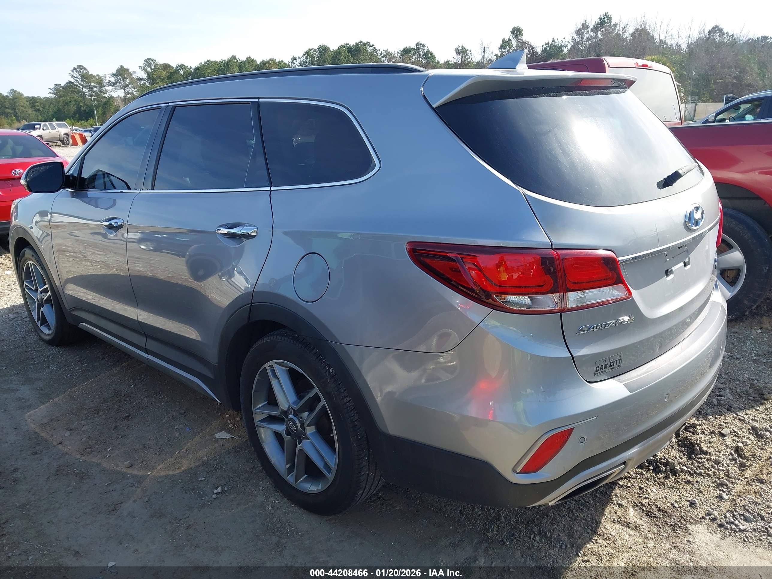HYUNDAI SANTA image 3