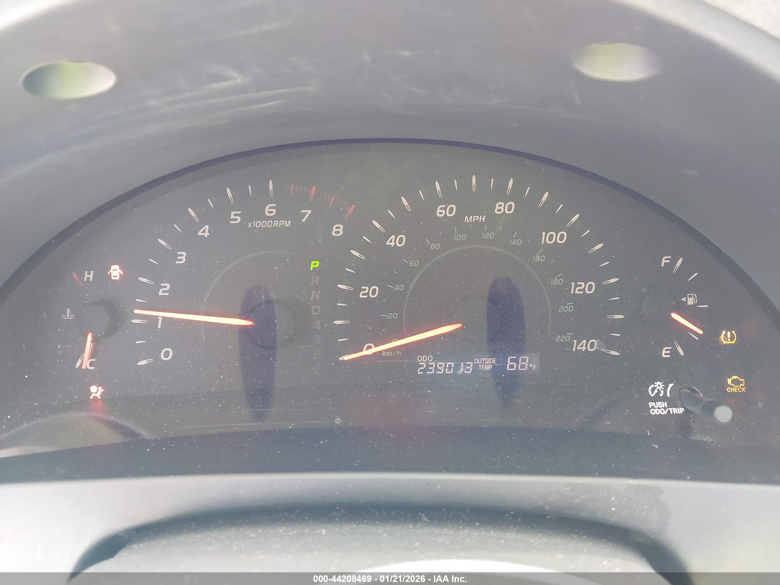 TOYOTA CAMRY image 7