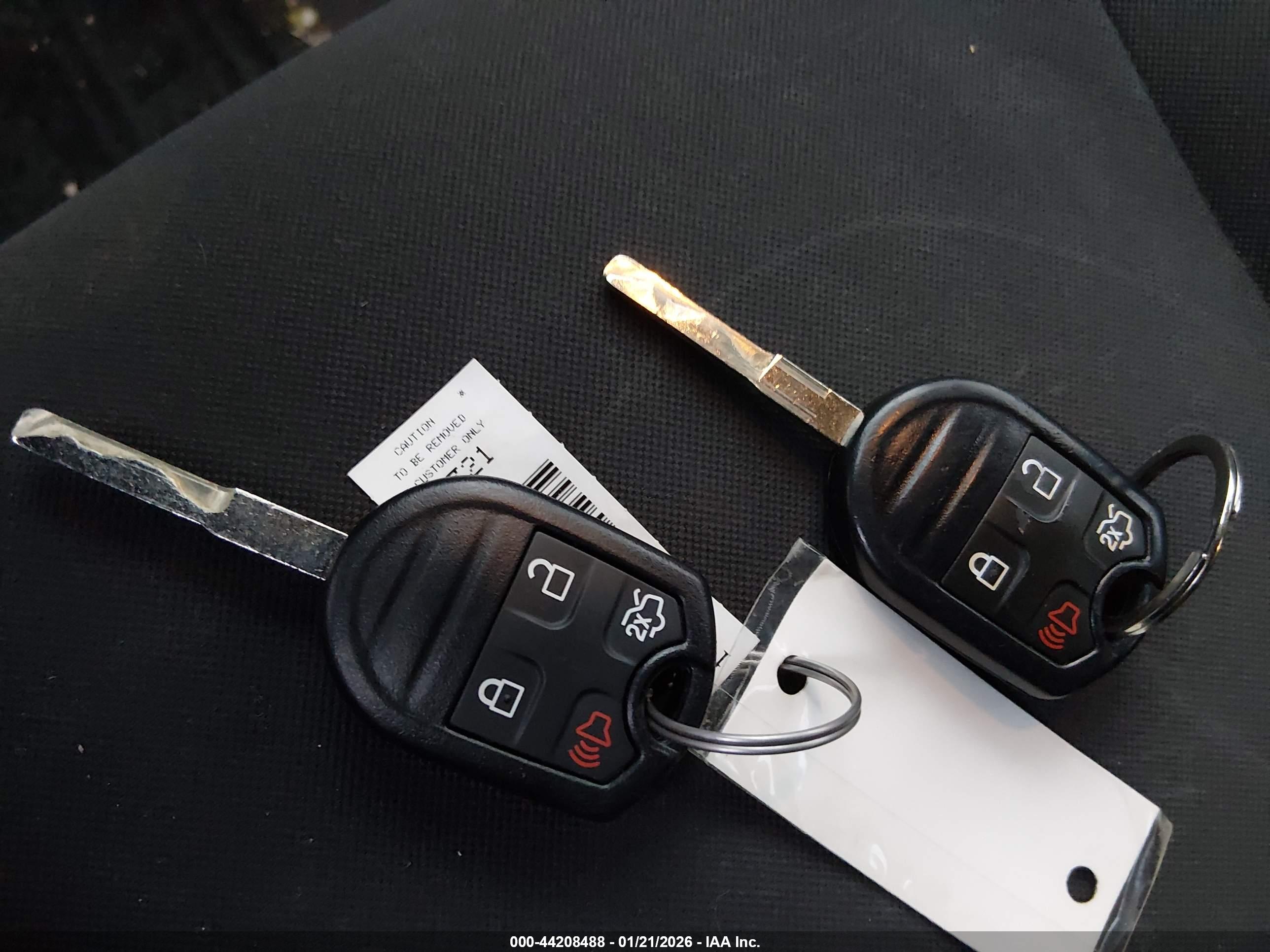 FORD FIESTA image 11