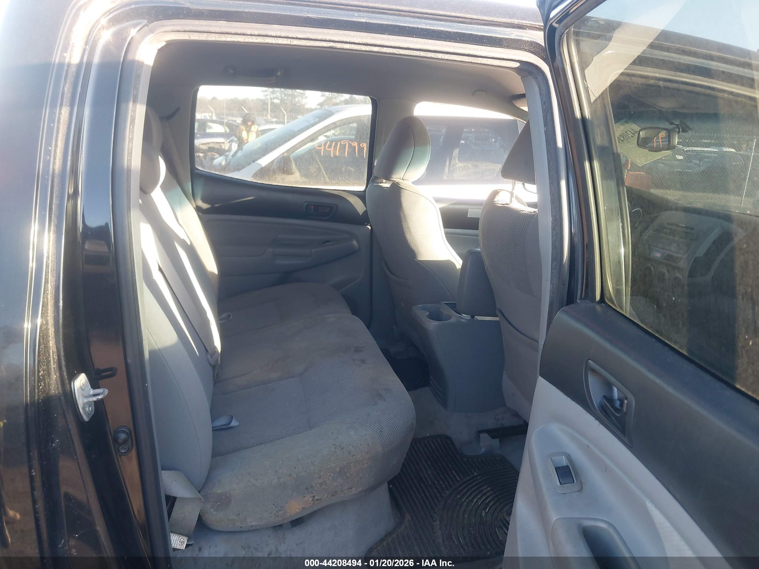 TOYOTA TACOMA image 8