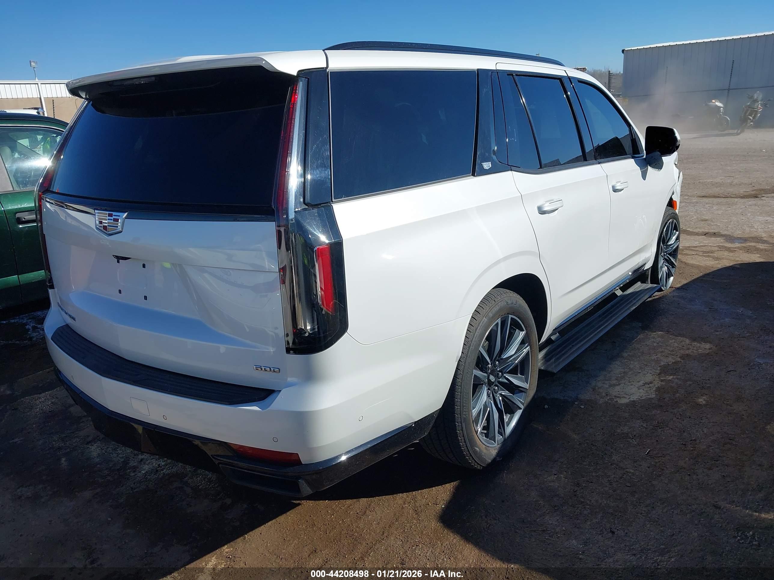 CADILLAC ESCALADE image 4