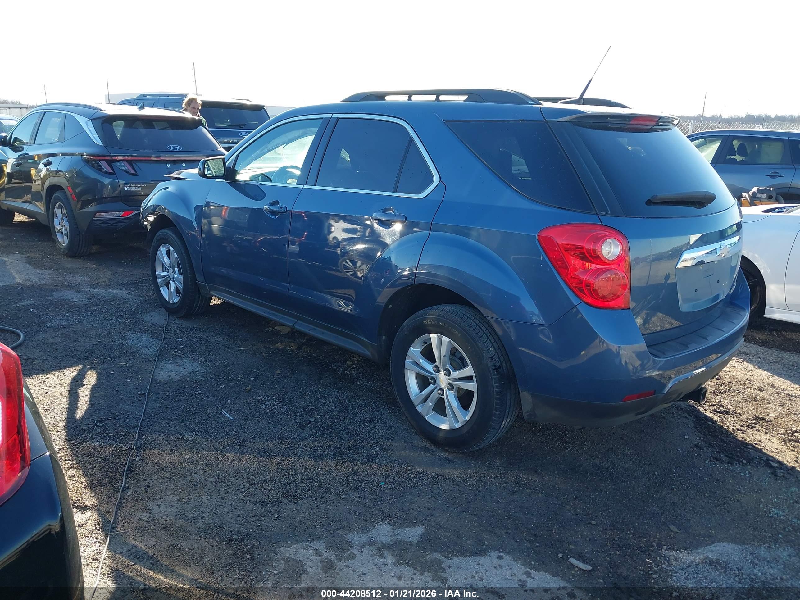 CHEVROLET EQUINOX image 3