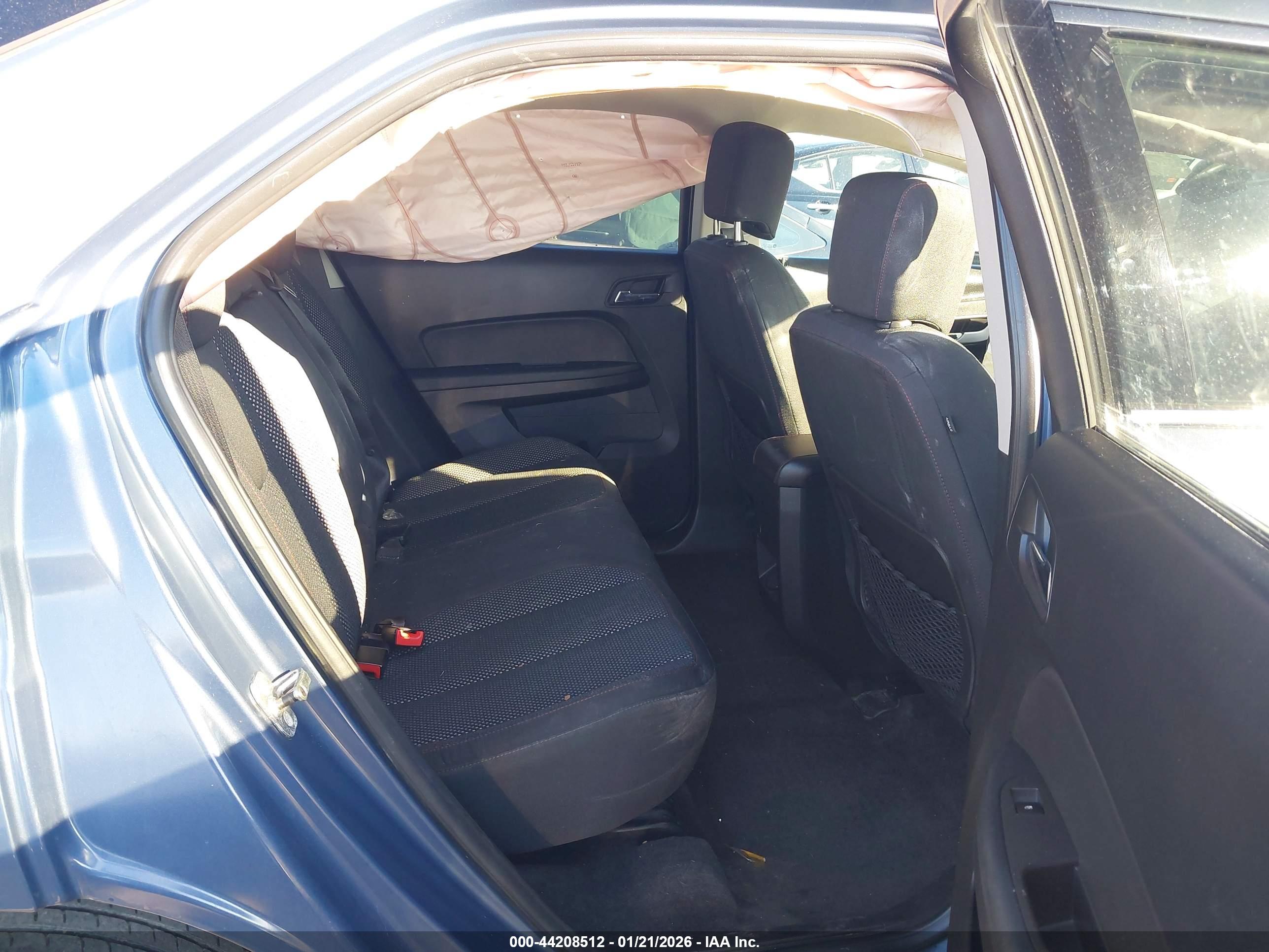CHEVROLET EQUINOX image 8