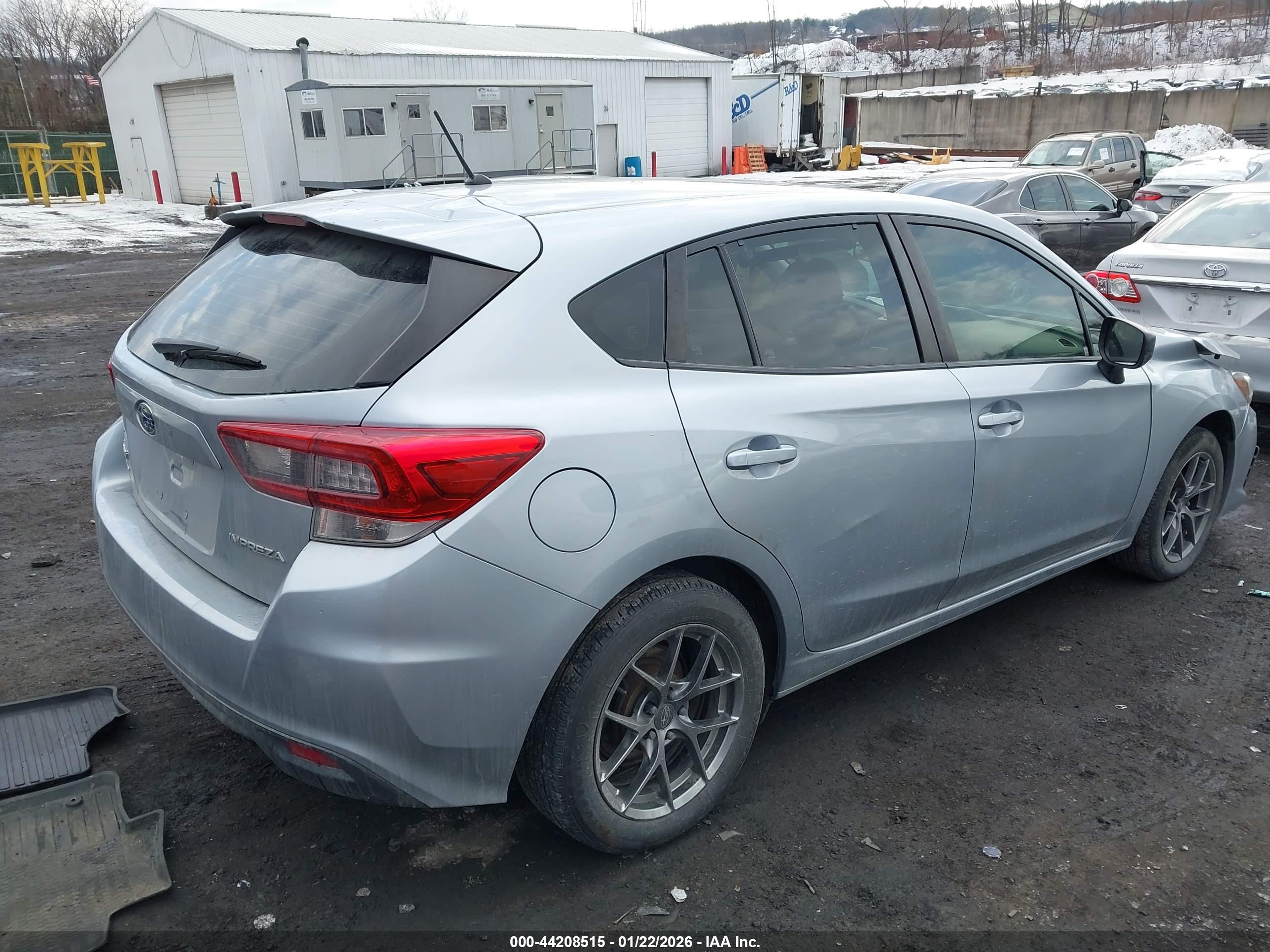 SUBARU IMPREZA image 4